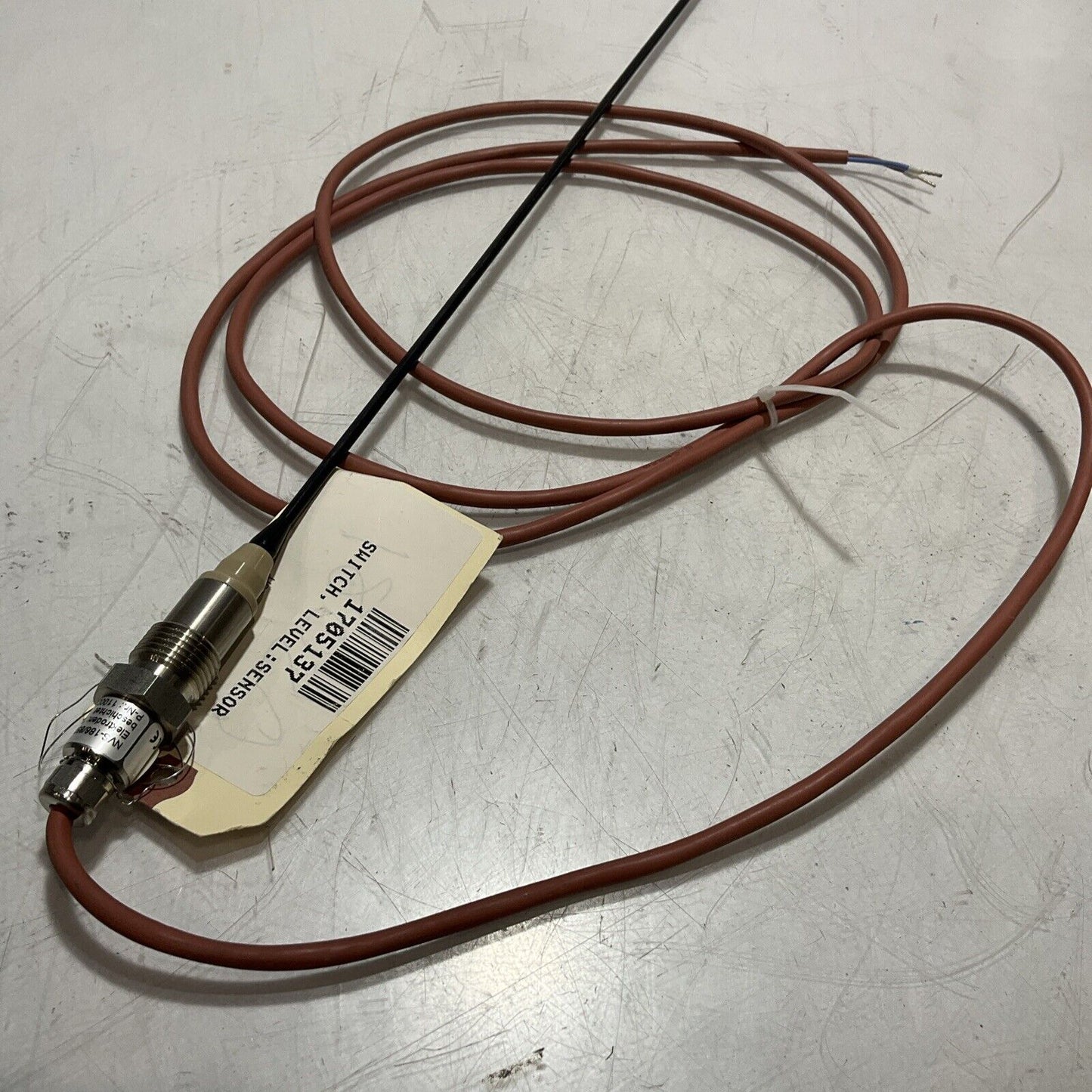 NEGELE NVS-186/850 110001572836 SWITCHED LEVEL SENSOR C2H