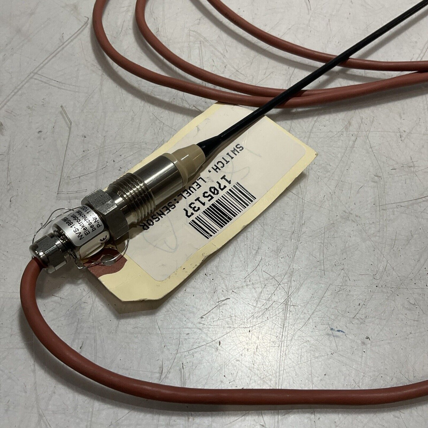 NEGELE NVS-186/850 110001572836 SWITCHED LEVEL SENSOR C2H