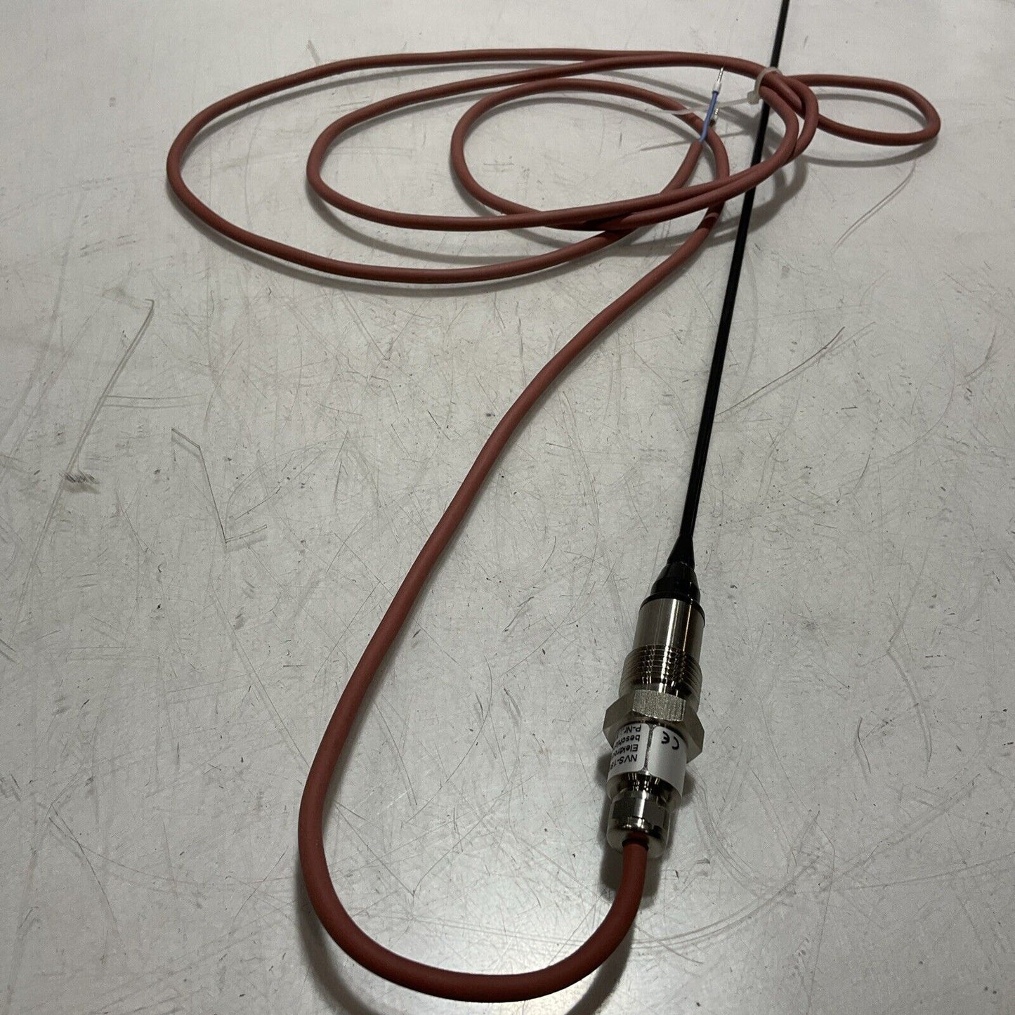 NEGELE NVS-186/850 110001763285 SWITCHED LEVEL SENSOR C2H