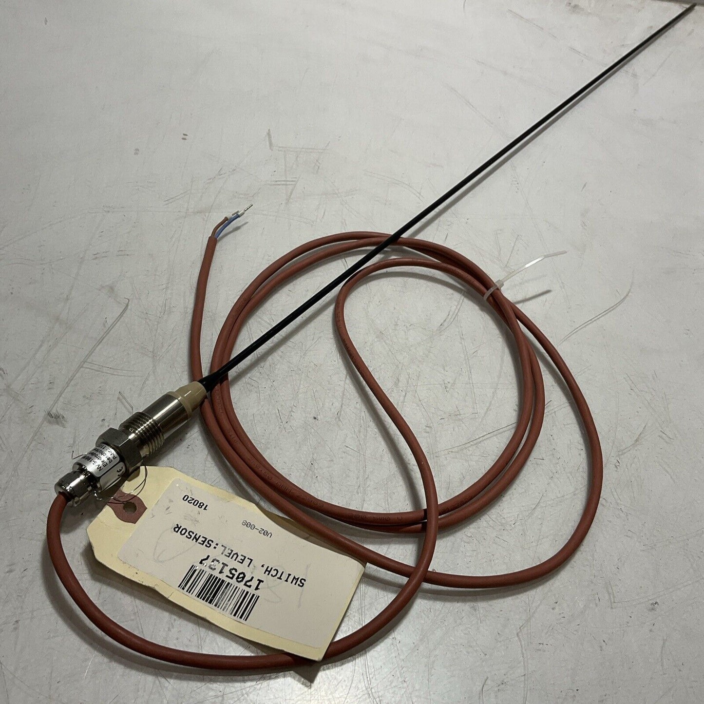 NEGELE NVS-186/850 110001572836 SWITCHED LEVEL SENSOR C2H