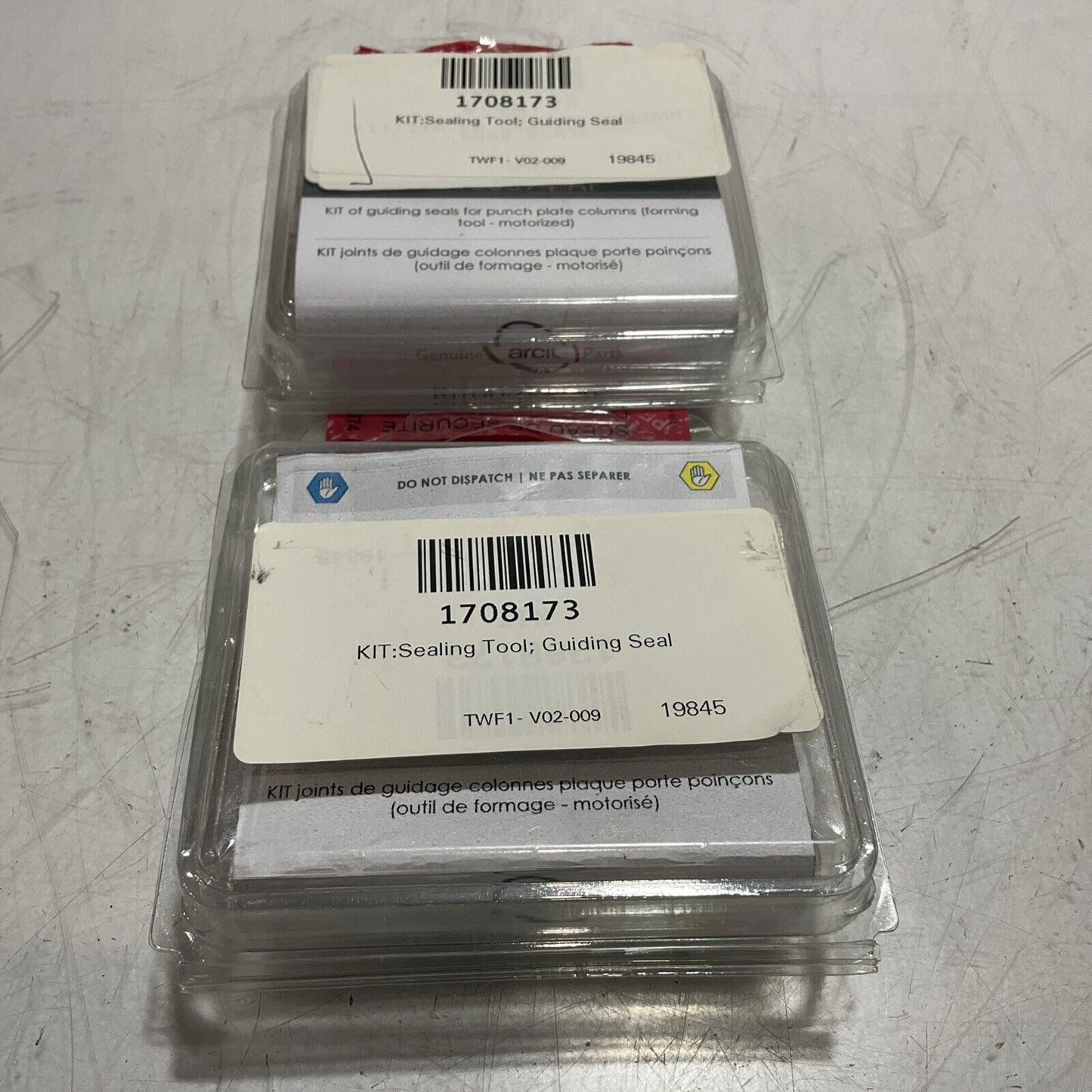 SYNERLINK KIT00374-AF KIT OF GUIDING SEALS PUNCH PLATE COLUMNS LOT OF 2 C2H
