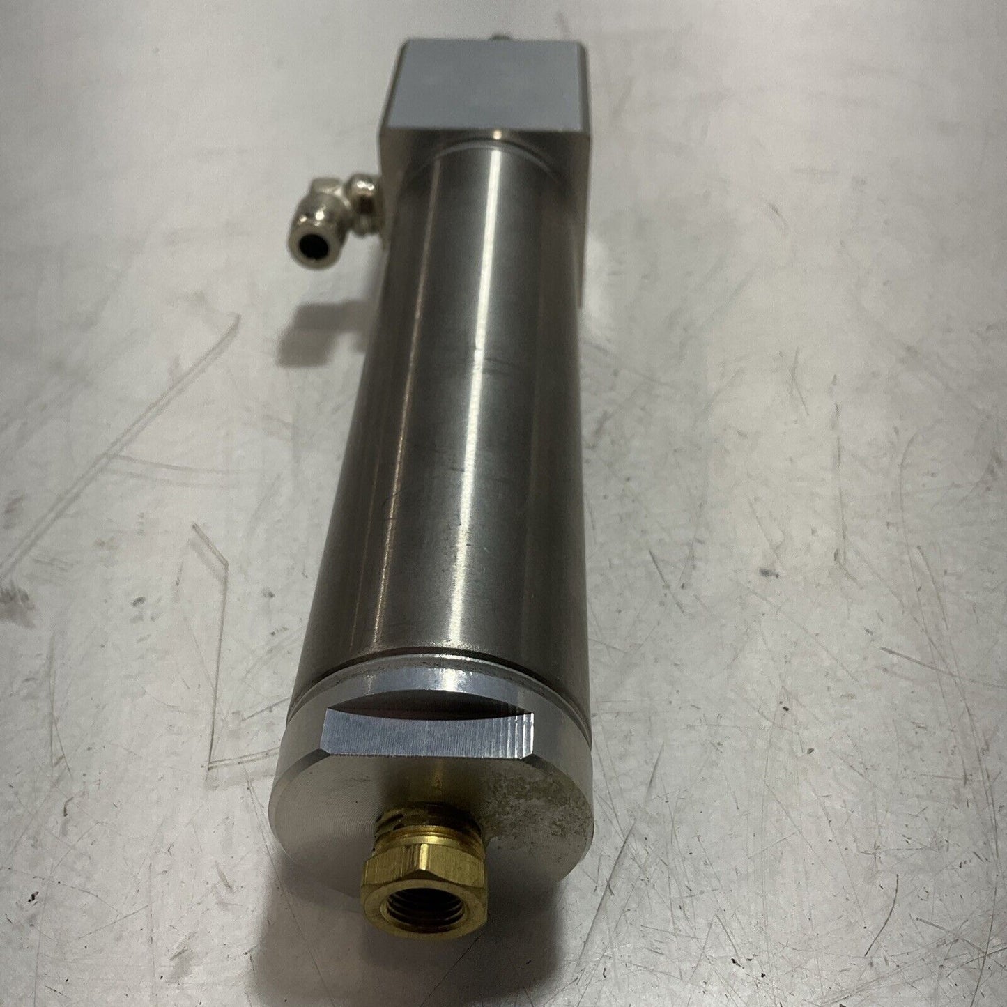 SMC 00-001 PNEUMATIC CYLINDER ASSEMBLY LOT OF 2 C2H