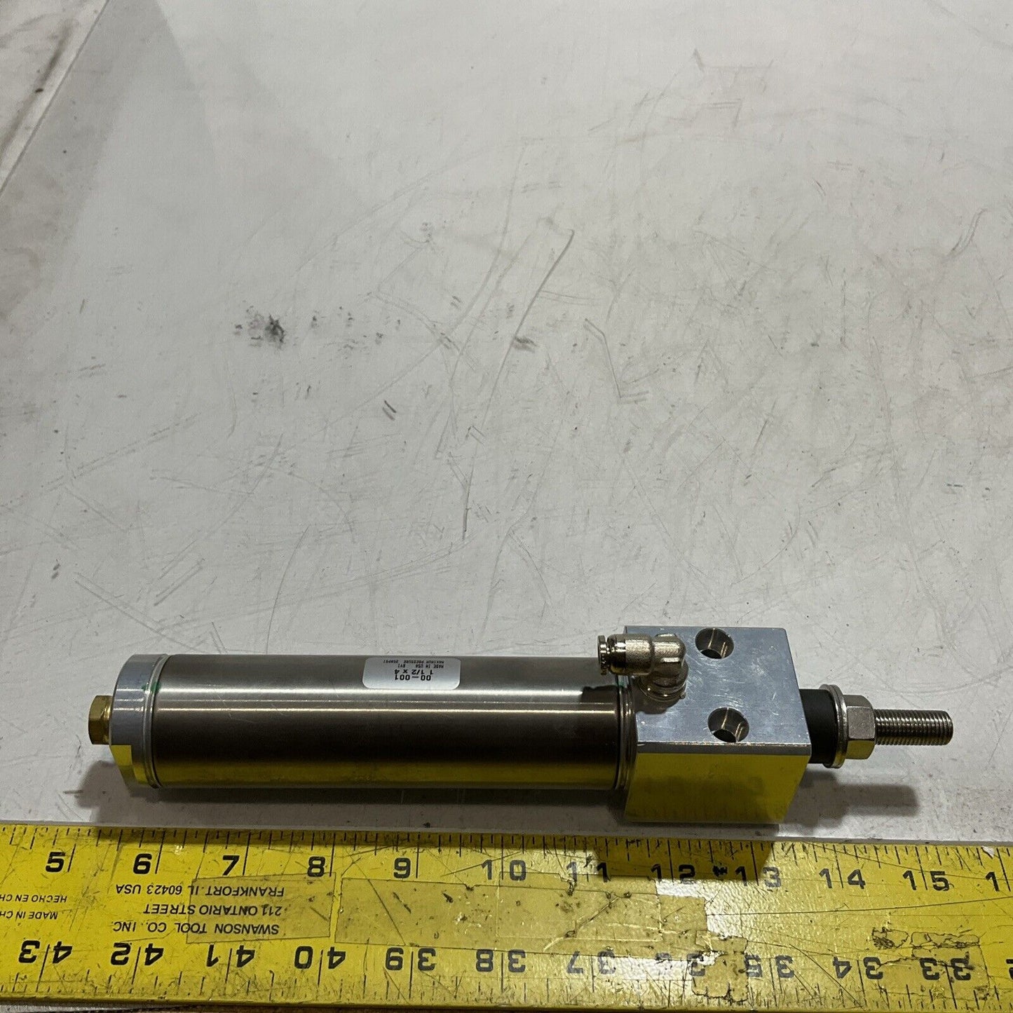 SMC 00-001 PNEUMATIC CYLINDER ASSEMBLY LOT OF 2 C2H