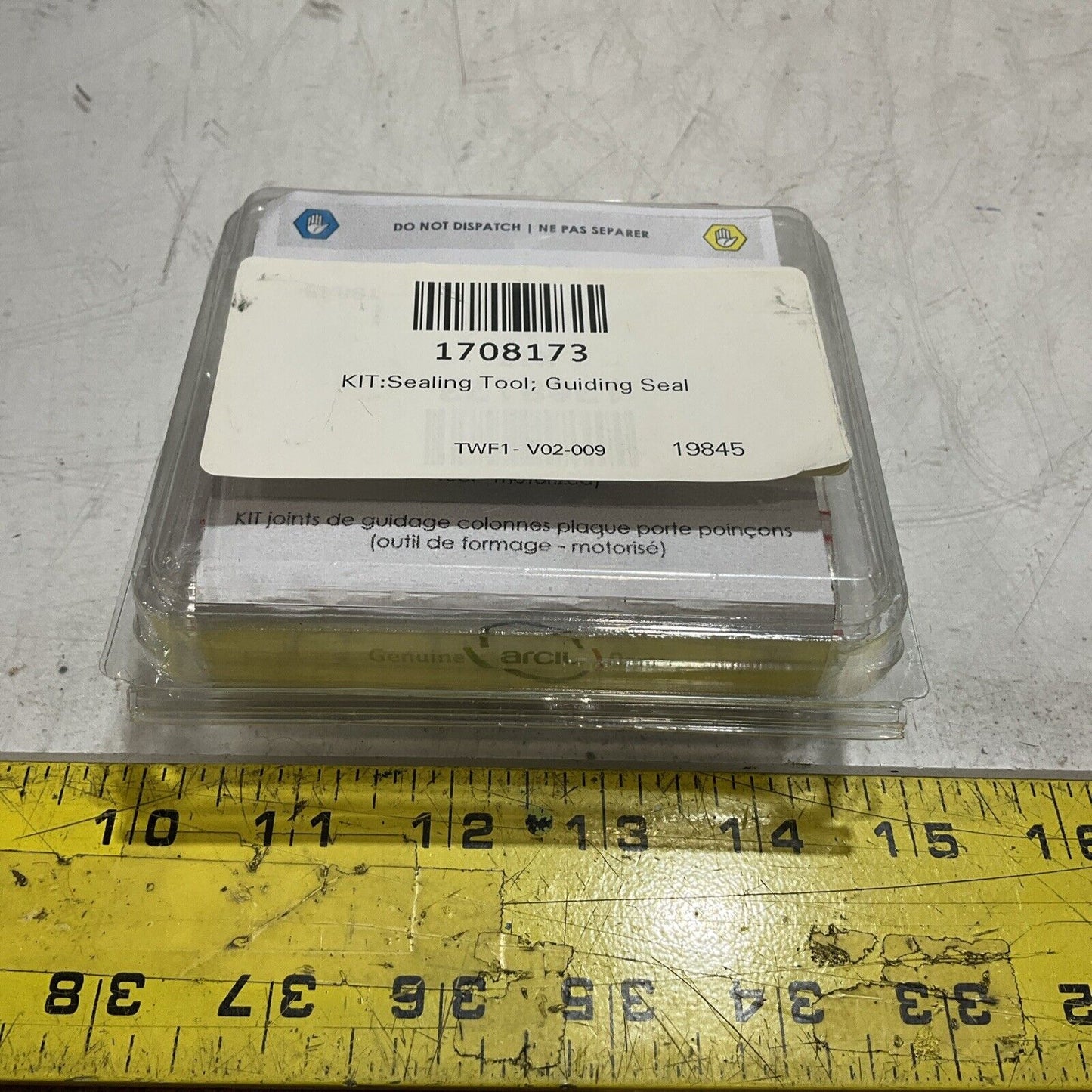 SYNERLINK KIT00374-AF KIT OF GUIDING SEALS PUNCH PLATE COLUMNS LOT OF 2 C2H