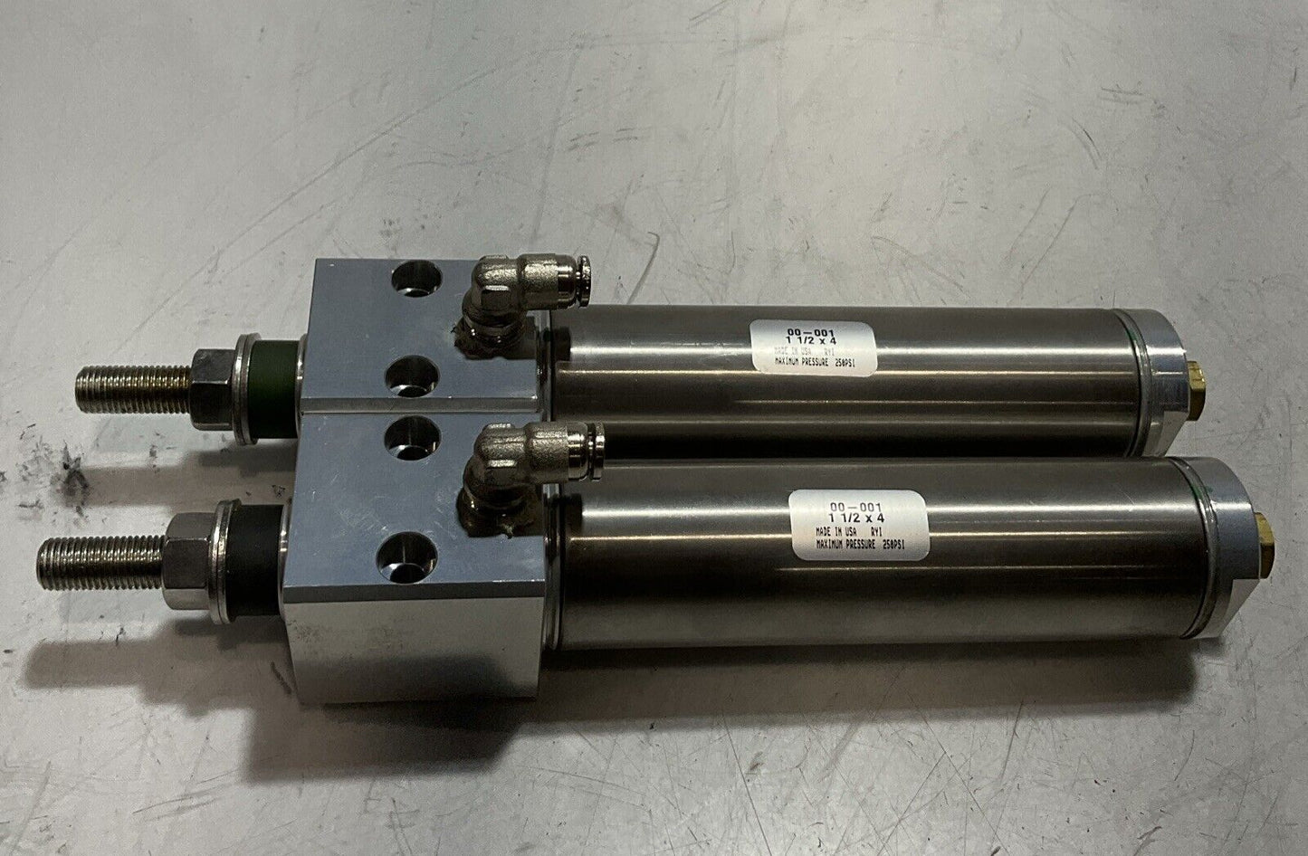SMC 00-001 PNEUMATIC CYLINDER ASSEMBLY LOT OF 2 C2H