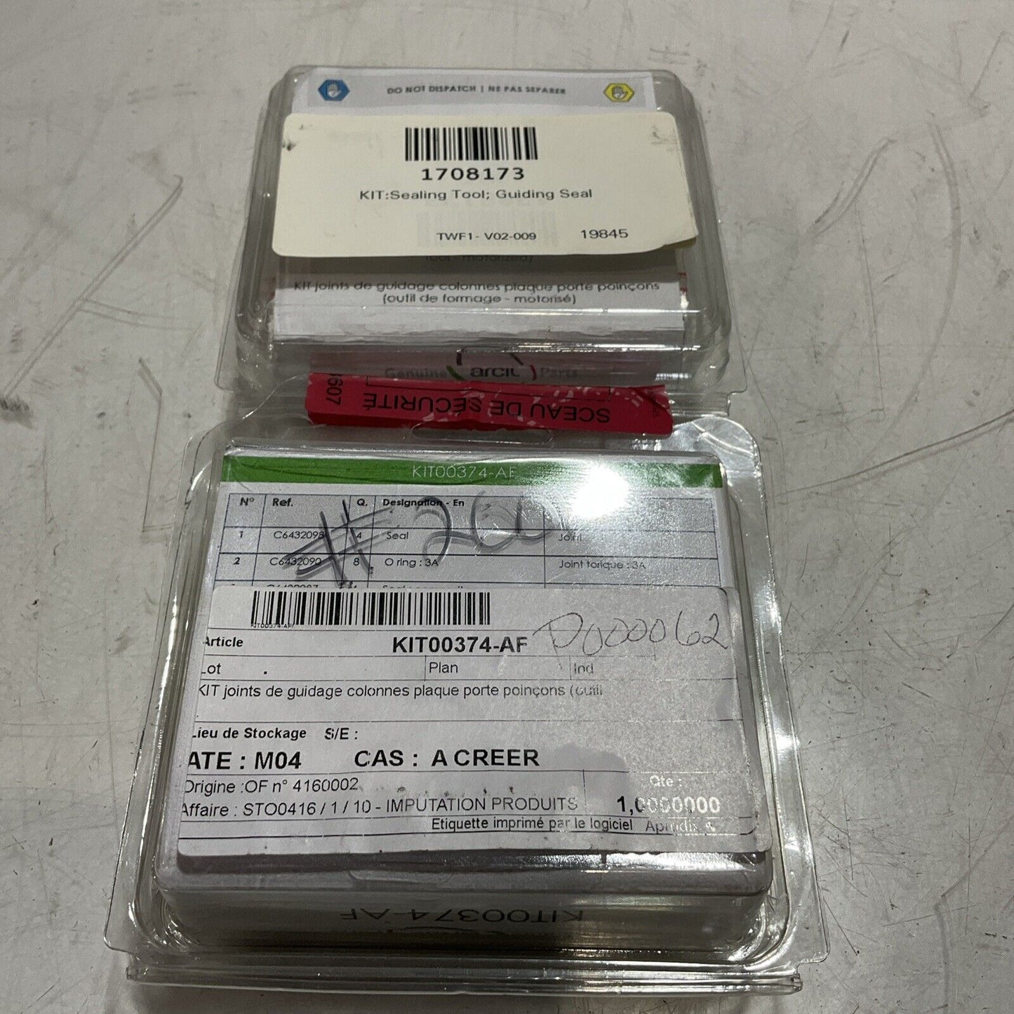 SYNERLINK KIT00374-AF KIT OF GUIDING SEALS PUNCH PLATE COLUMNS LOT OF 2 C2H