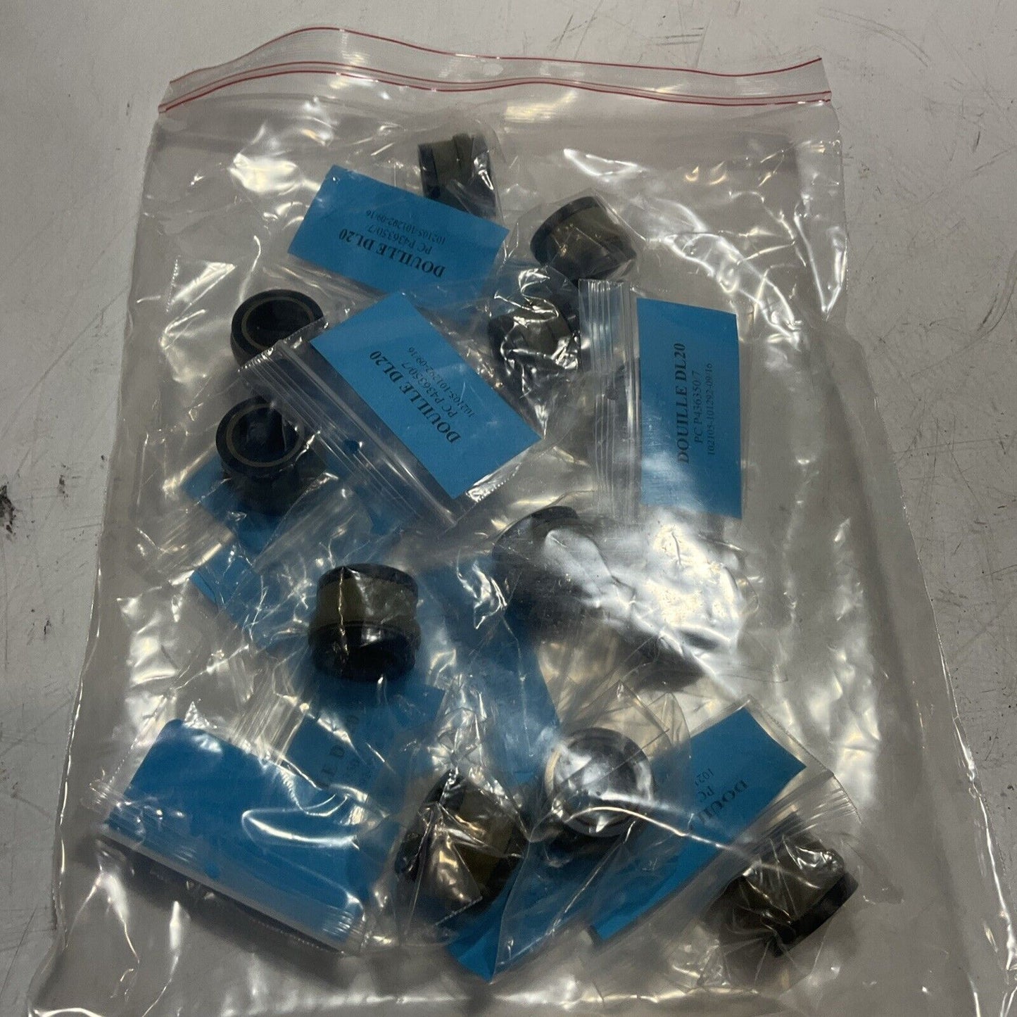SYNERLINK KIT01011-AD KIT OF TIGHTNESS FOR STERILE PSJD-12PISTONS LOT OF 4 C2H