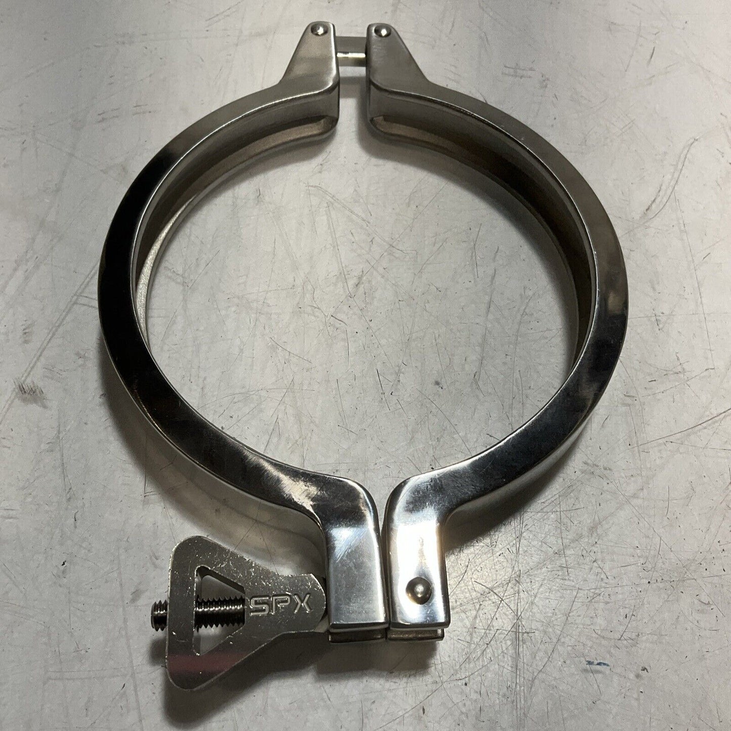 SPX 26786 CLAMP 119-71 13MHHM-7 6.0" 304SS LOT OF 2 C2H