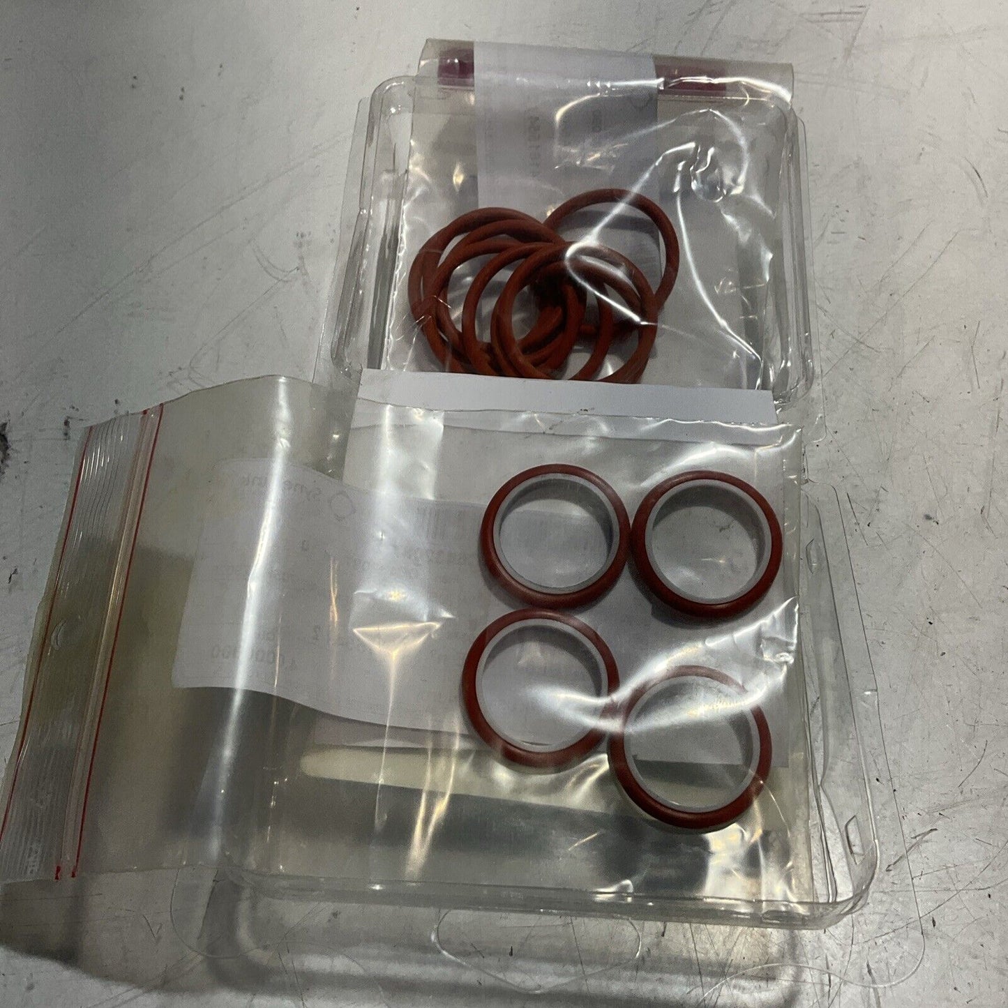 SYNERLINK KIT00875-AA KIT OF GUIDING SEAL FOR PUNCH PLATE COLUMNS LOT OF 2