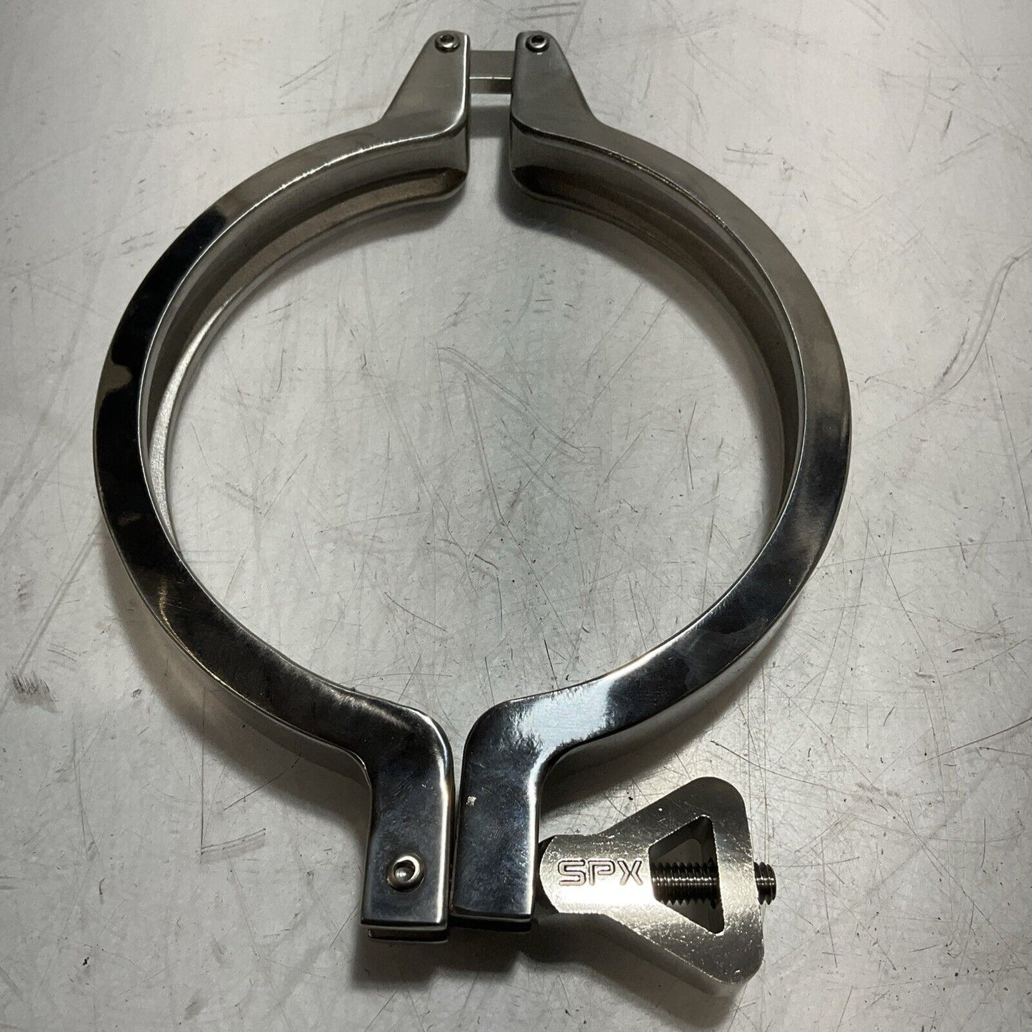 SPX 26786 CLAMP 119-71 13MHHM-7 6.0" 304SS LOT OF 2 C2H