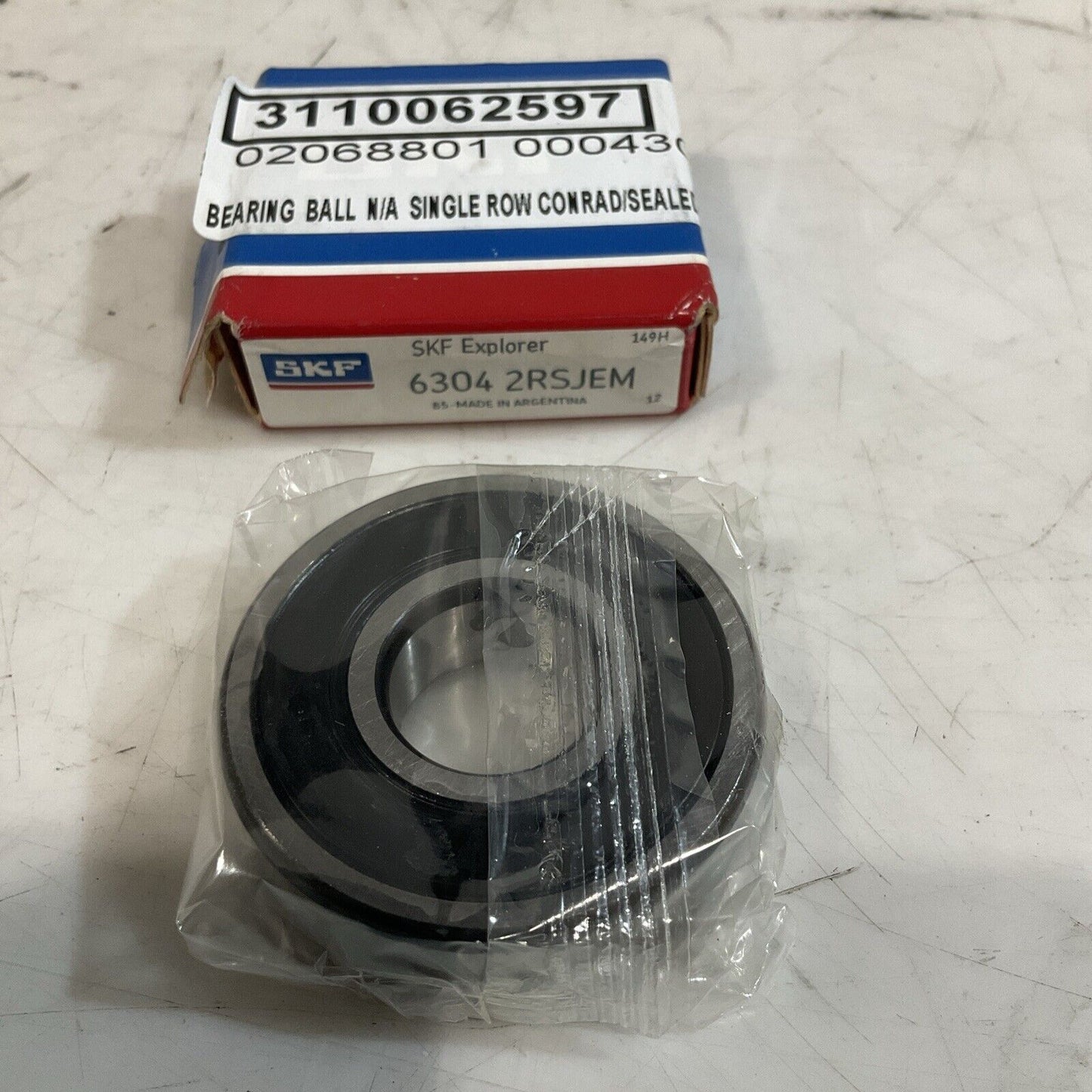 SKF 6304-2RSJEM DEEP GROOVE BALL BEARINGS LOT OF 2 U3S