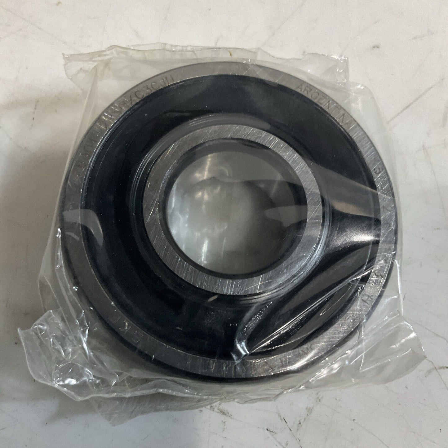 SKF 6304-2RSJEM DEEP GROOVE BALL BEARINGS LOT OF 2 U3S