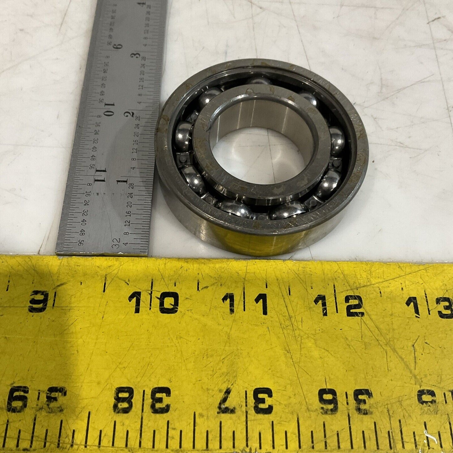 SKF 6206JEM DEEP GROOVE BALL BEARINGS LOT OF 2 U3S