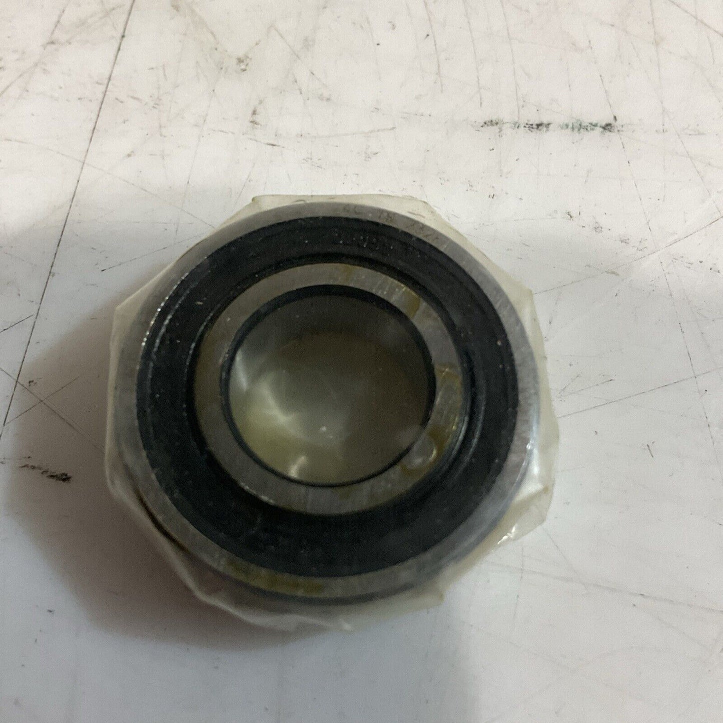SKF 6002-2RSJEM DEEP GROOVE BALL BEARINGS LOT OF 3 U3S