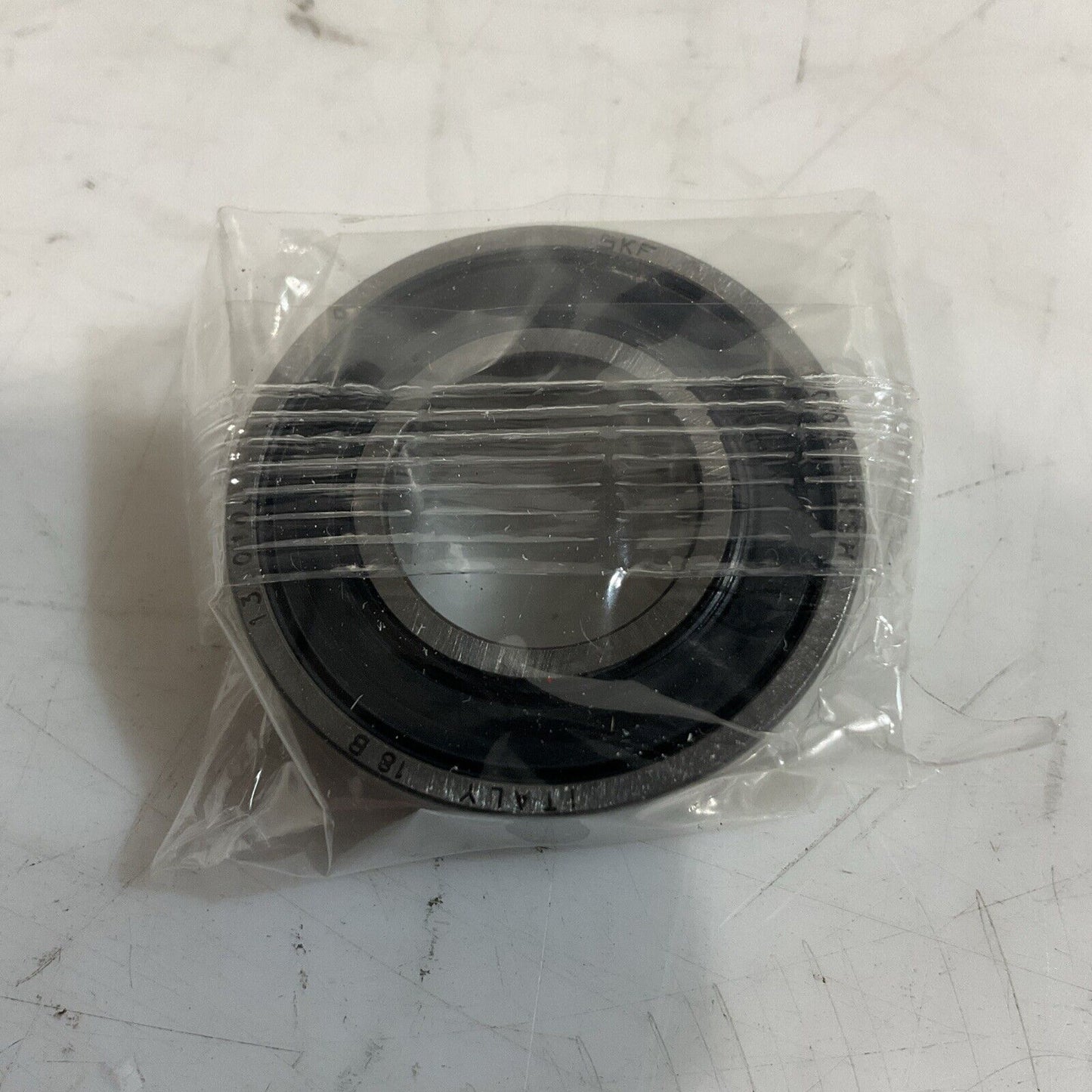 SKF 6003-2RSH DEEP GROOVE BALL BEARINGS LOT OF 6 U3S