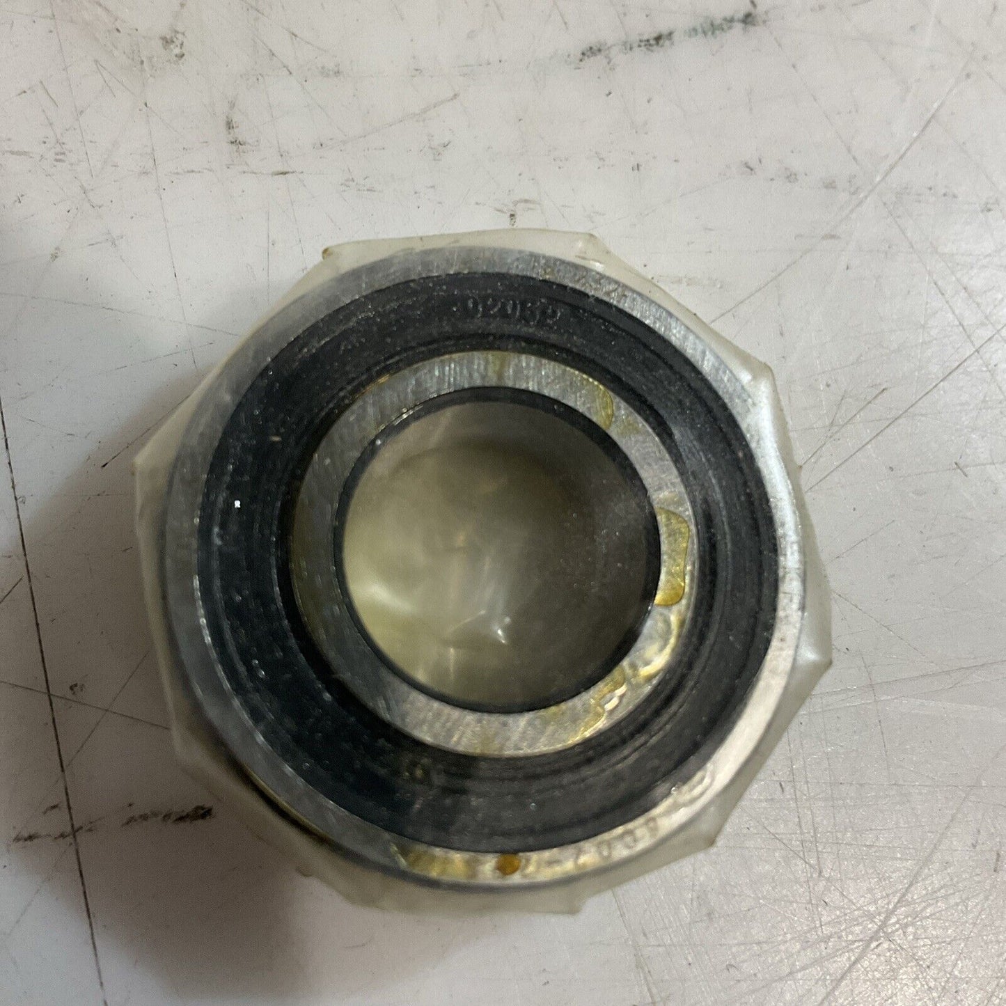 SKF 6002-2RSJEM DEEP GROOVE BALL BEARINGS LOT OF 3 U3S