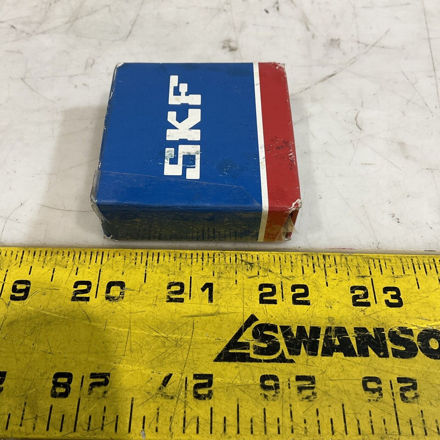 SKF 6303ZJEM SINGLE ROW BALL BEARINGS LOT OF 3 U3S