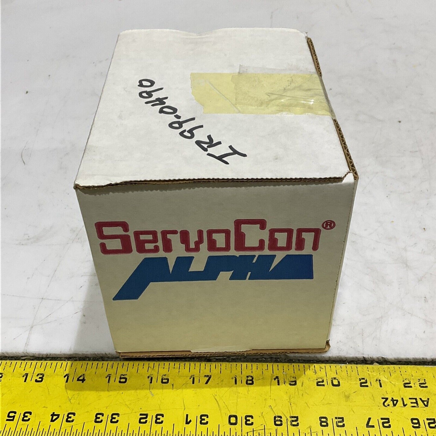 MOOG 76-185 M2021851 FLOW CONTROL HYDRAULIC SERVO VALVE 373