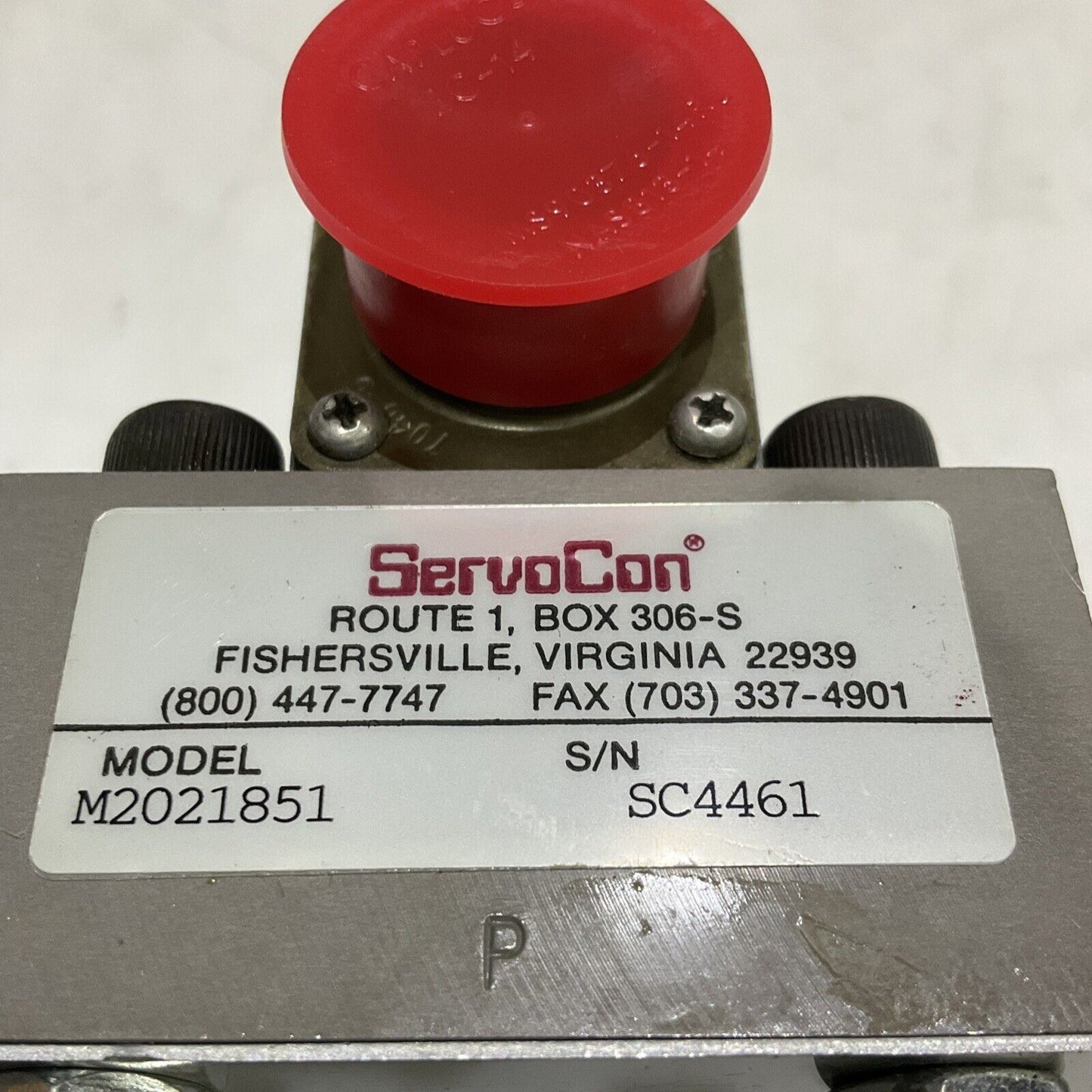 MOOG 76-185 M2021851 FLOW CONTROL HYDRAULIC SERVO VALVE 373