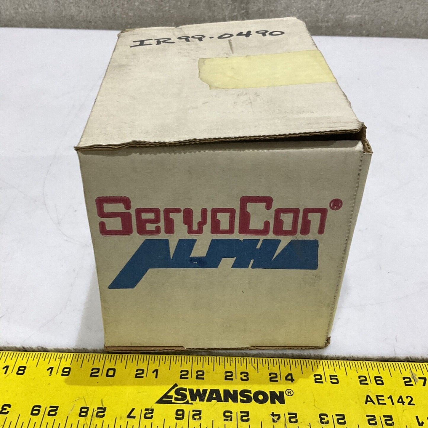 MOOG 76-185 M2021851 FLOW CONTROL HYDRAULIC SERVO VALVE 373