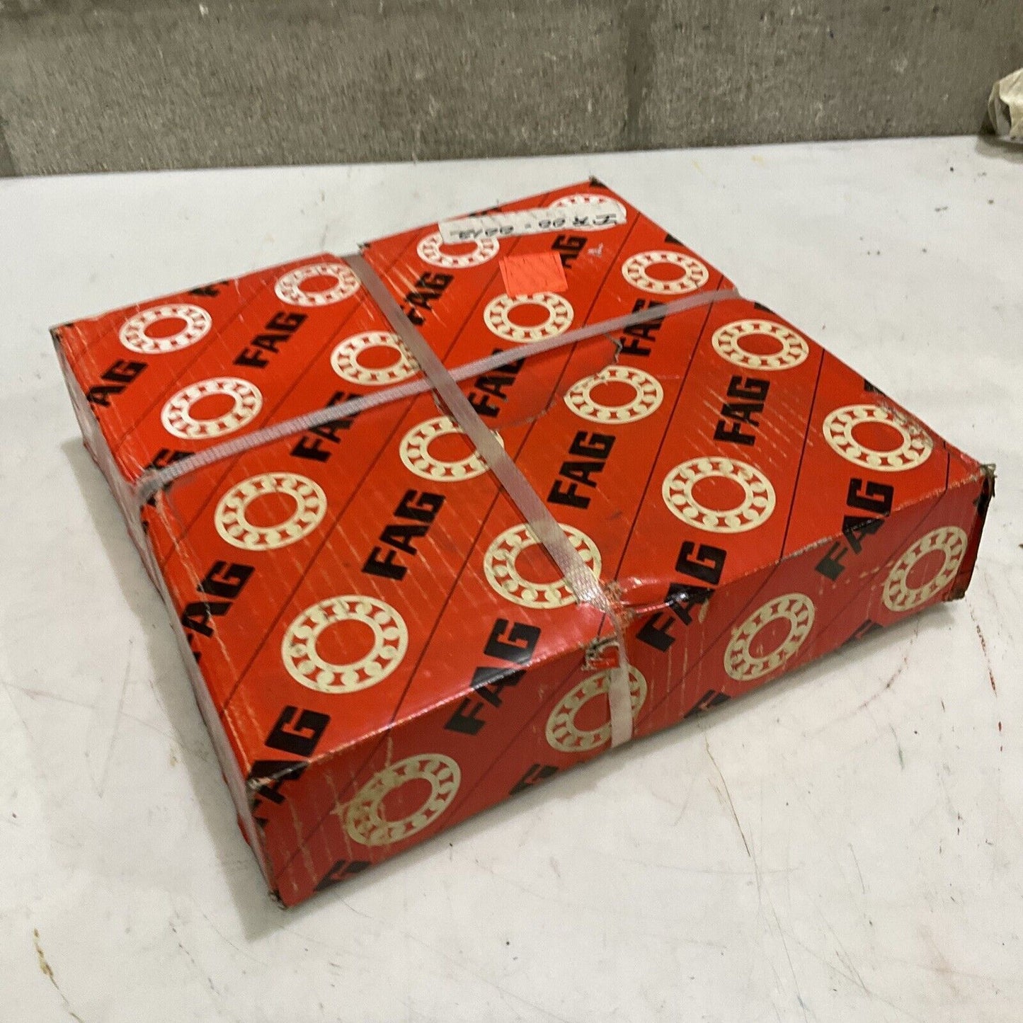 FAG 29330E.MB 1N 130297900 SPHERICAL ROLLER THRUST BEARING 373