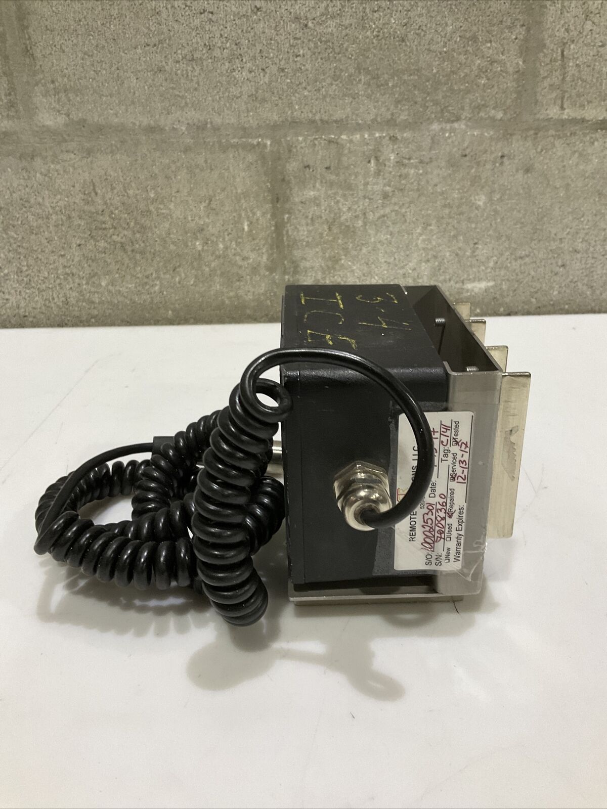 LIMITILT SR-M-75T-2 DIGTAL INCLINOMETER W TILT SWITCH SHORTING PLUG 24VDC 476