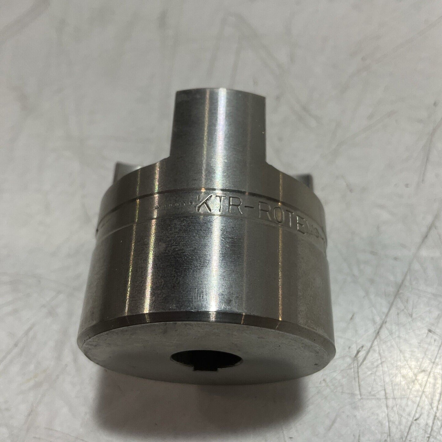 KTR-ROTEX 14305 11 ID X 40 OD MM COUPLING LOT OF 3 C2H