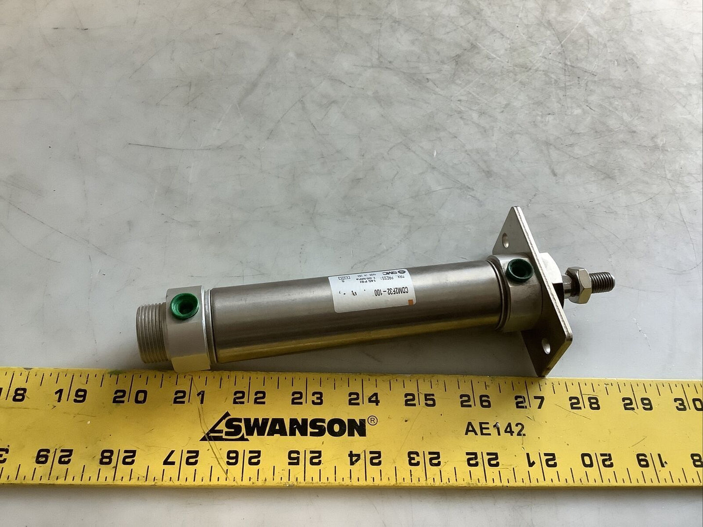 SMC CDM2F32-100 ROUND BODY CYLINDER HHH