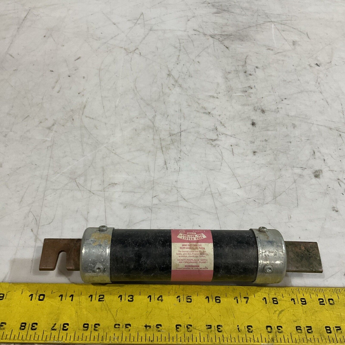 FUSETRON FRS-R-150 DUAL-ELEMENT TIME DELAY FUSE LOT OF 12
