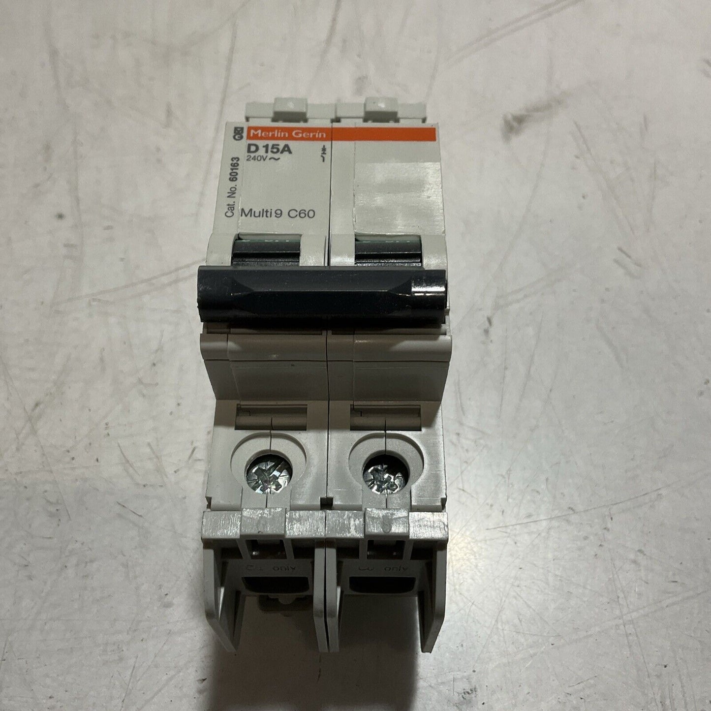 SQUARED D 60163 MINIATURE CIRCUIT BREAKER U3S