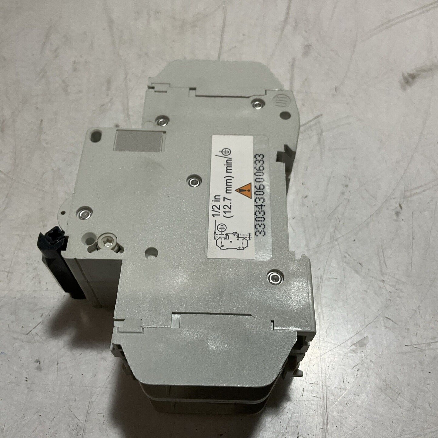 SQUARED D 60163 MINIATURE CIRCUIT BREAKER U3S