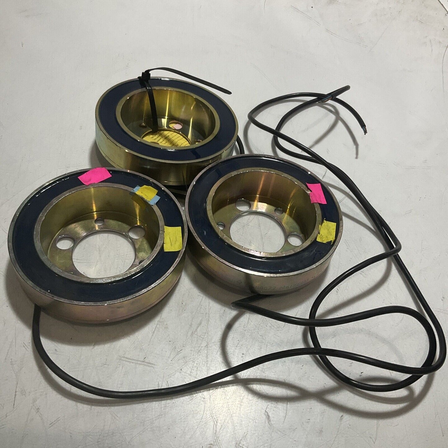LINNIG D-88672 BLUE MAGNET MARKDORF 24V-80W-01 LOT OF 3 E3G