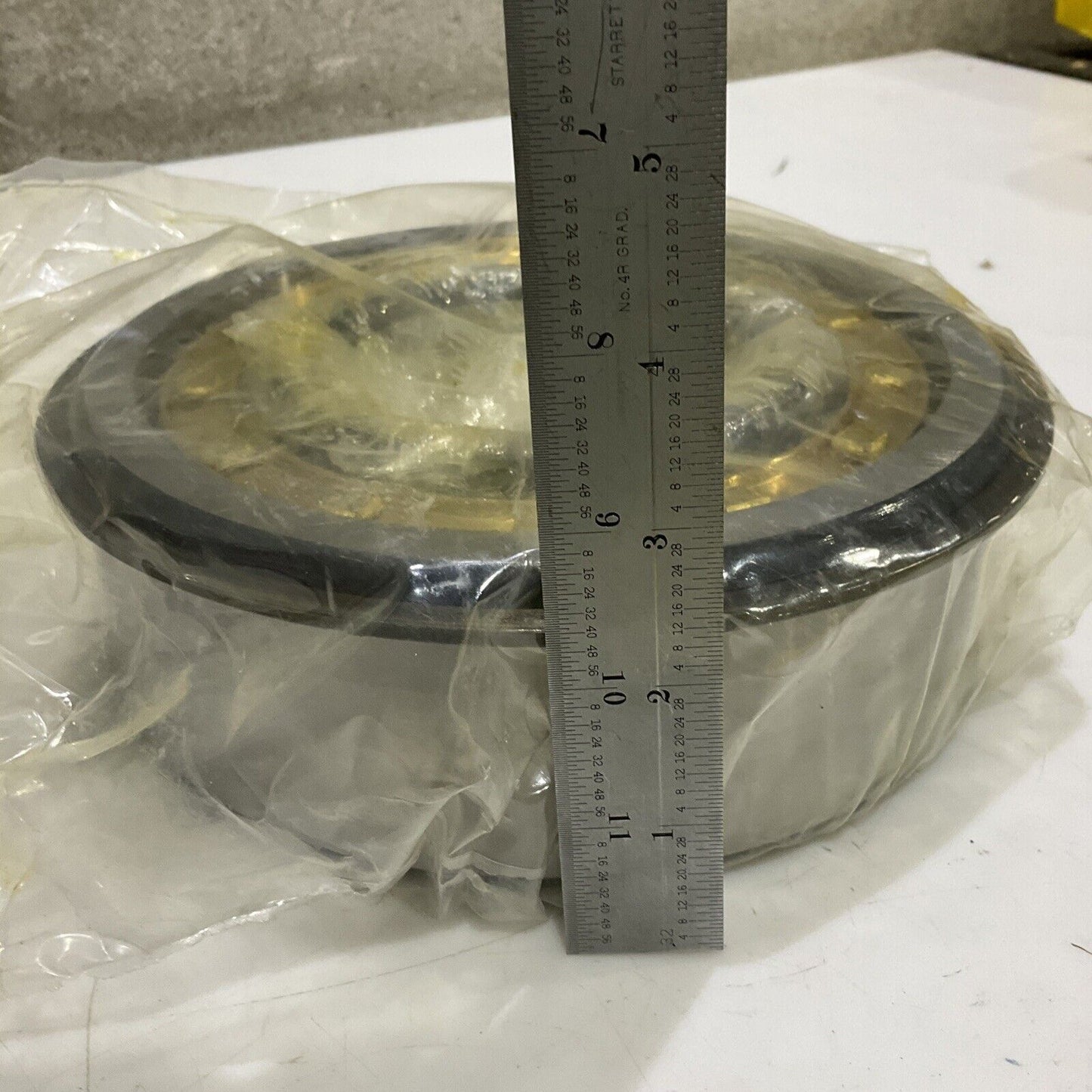 FAG NU2318E.M1C4 NU2318EMC4NGR CYL ROLLER BEARING 3.5433 ID 7.4803 OD 373
