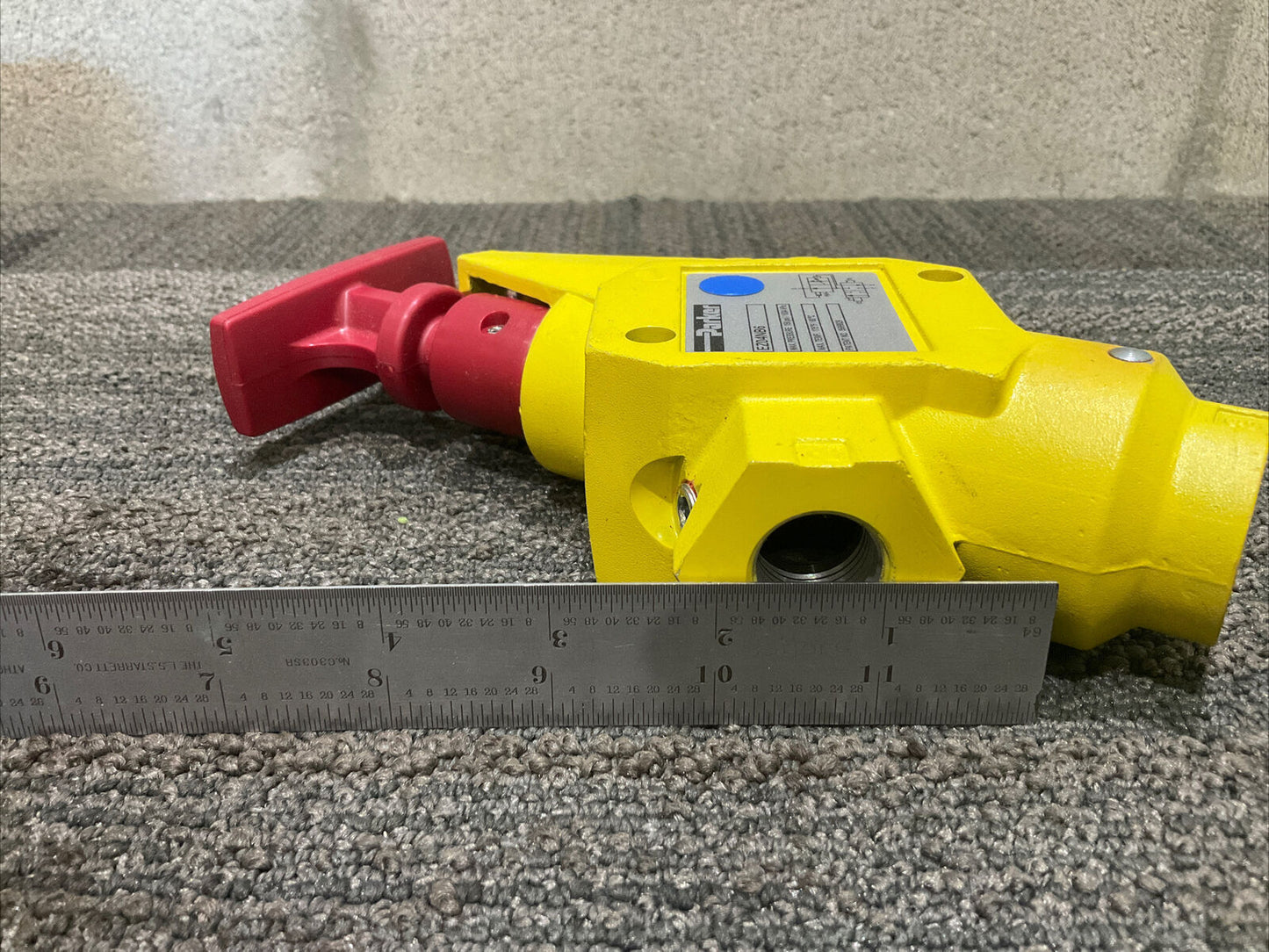 PARKER EZ04NB6 PNEUMATIC LOCKOUT VALVE 150 PSI/1034 kPA 175 F/80 C 5699829 444