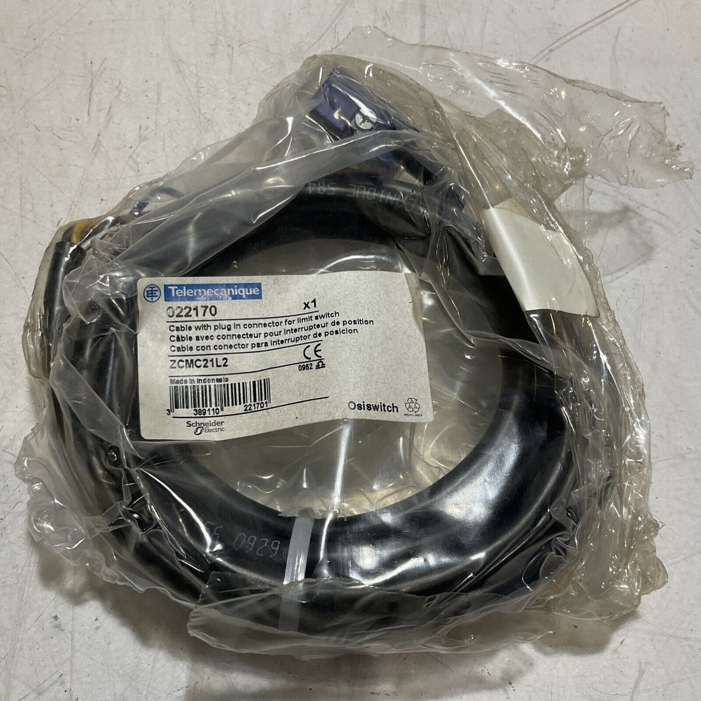 TELEMECANIQUE 022170 CABLE WITH PLUG IN CONNECTOR FOR LIMIT SWITCH U3S