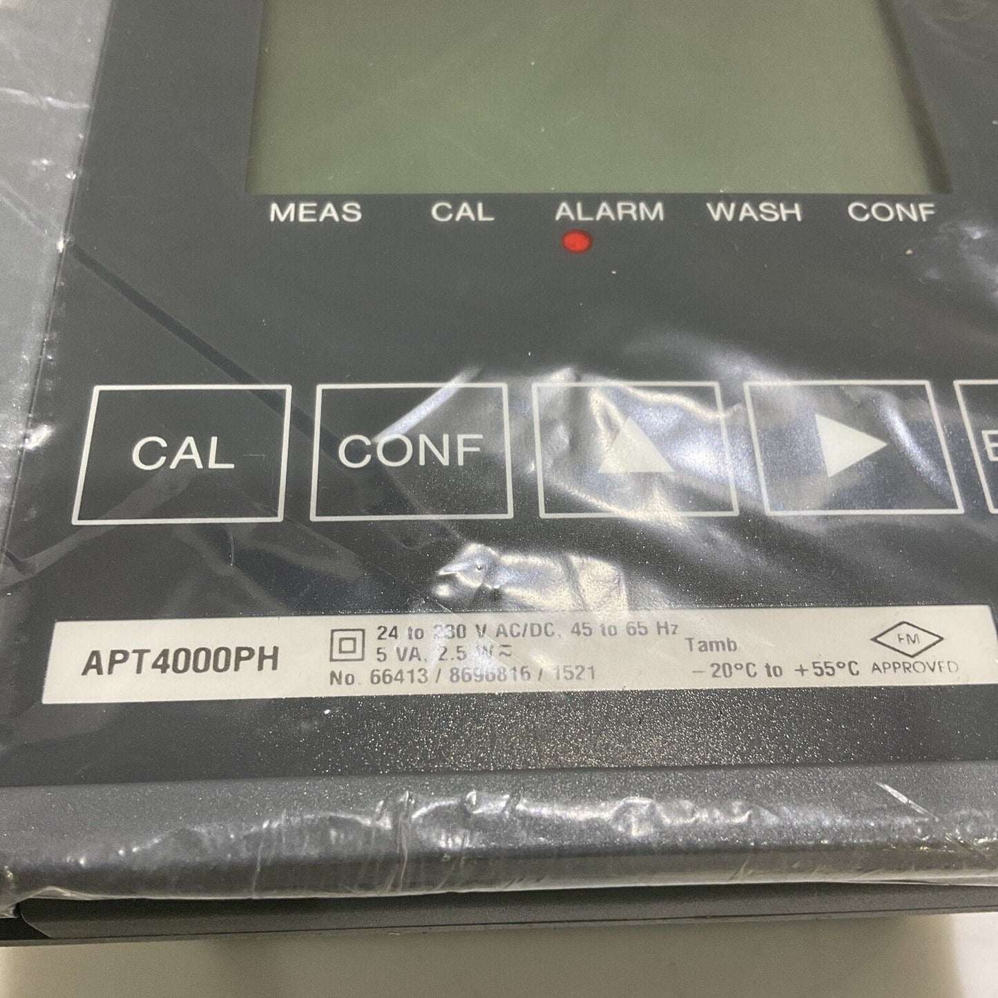 HONEYWELL APT4000PH 8696815 PH ANALYZERS TRANSMITTER 24/230V 45/65HZ 5 VA 555