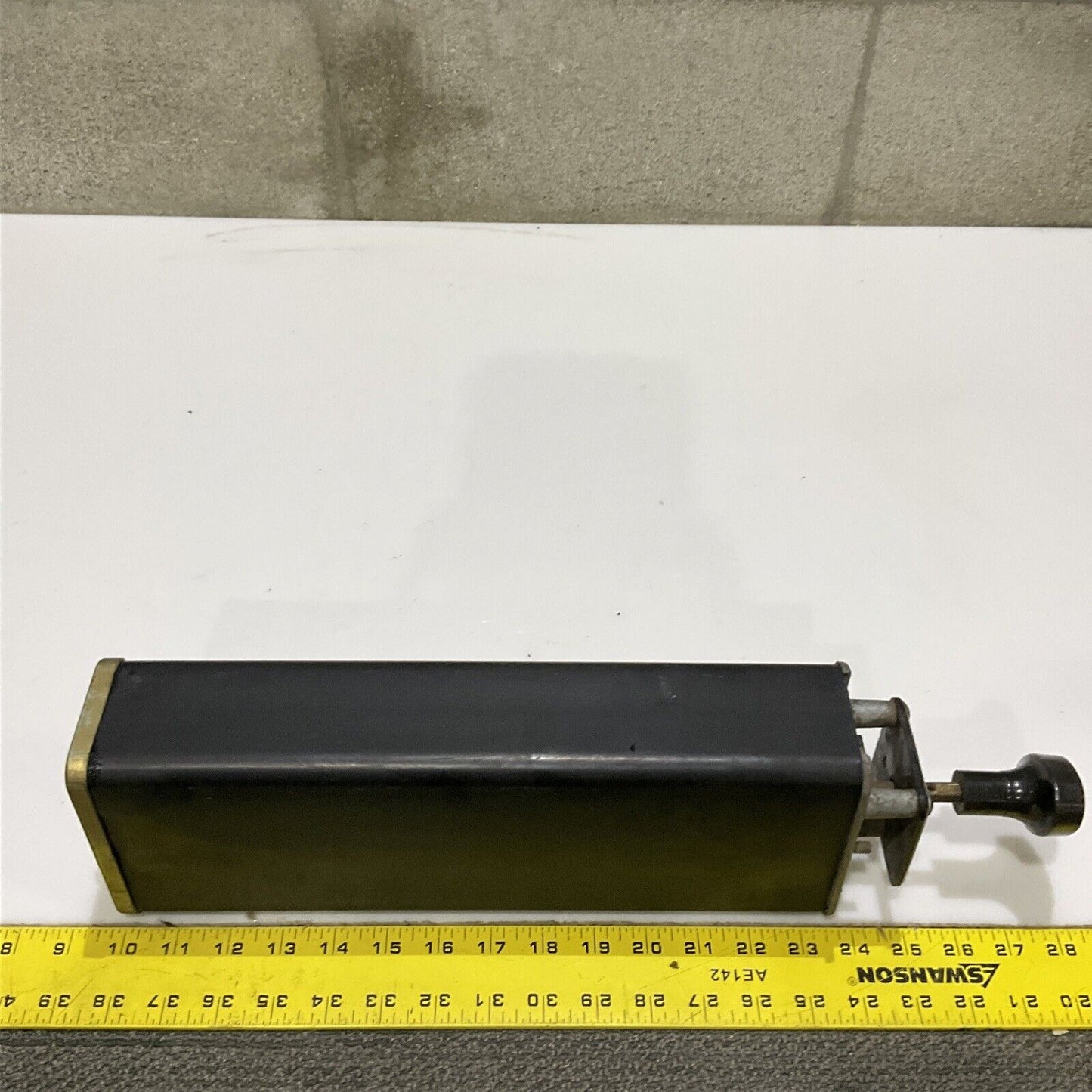 GENERAL ELECTRIC 12HEA61C246 AUXILIARY RELAY 125 V CYCLES DC 678
