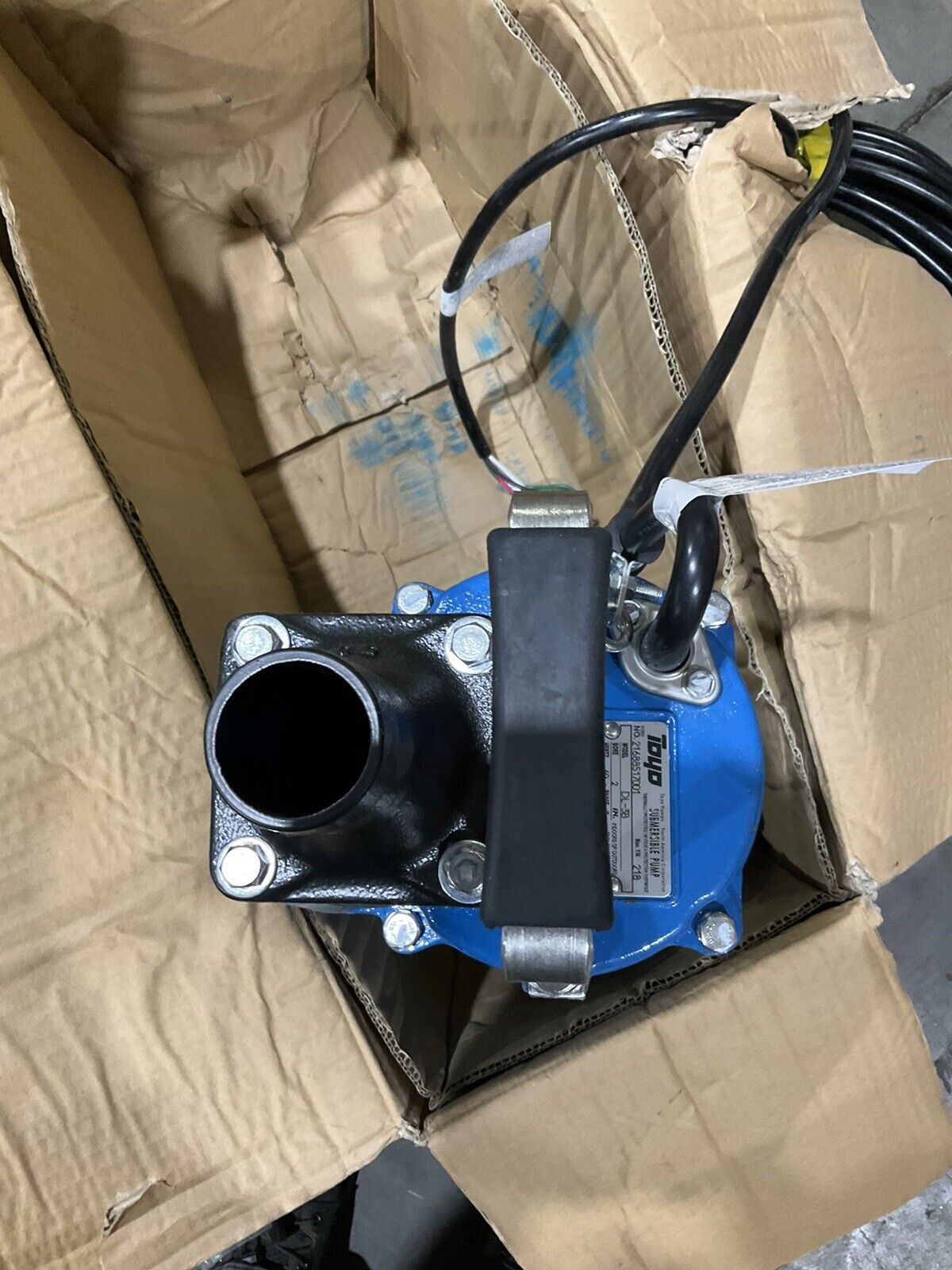 TOYO 2" 21688517001 DL-3B SUBMERSIBLE PUMP 474