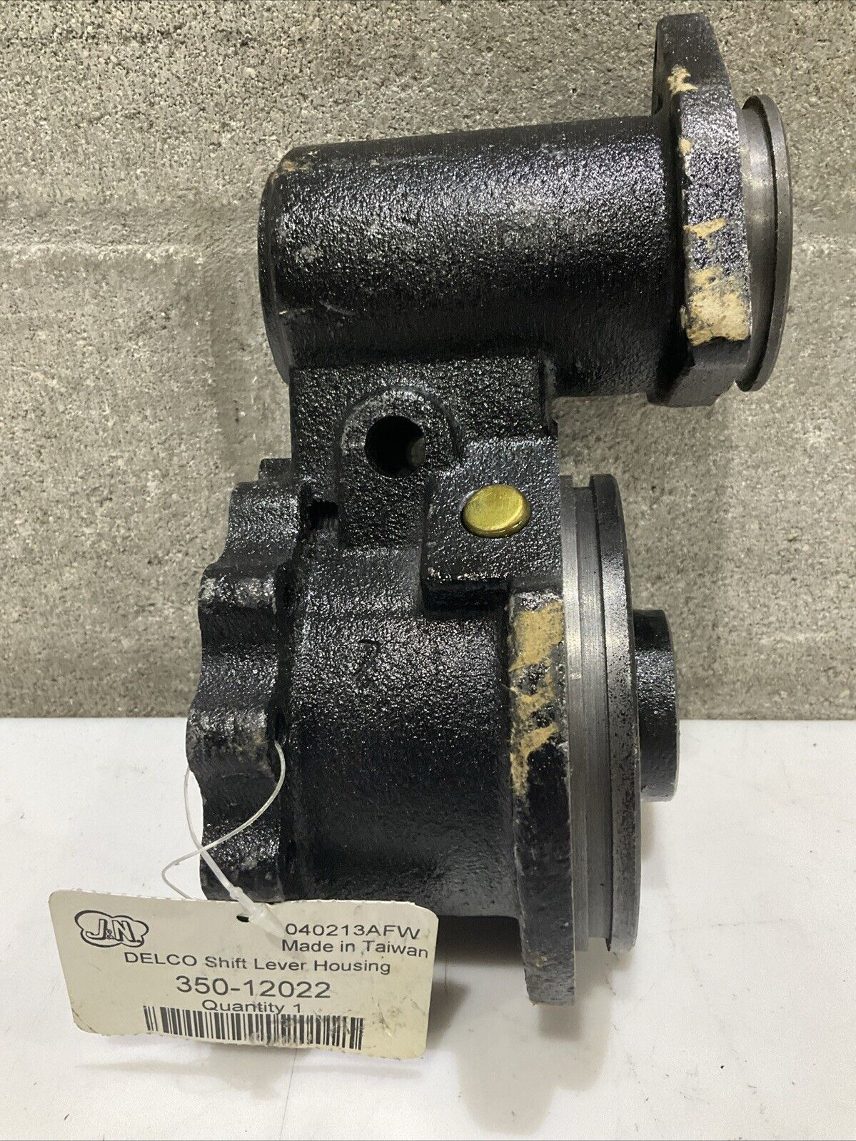 J&N DELCO 350-12022 SHIFT LEVER HOUSING 040213AFW E3G