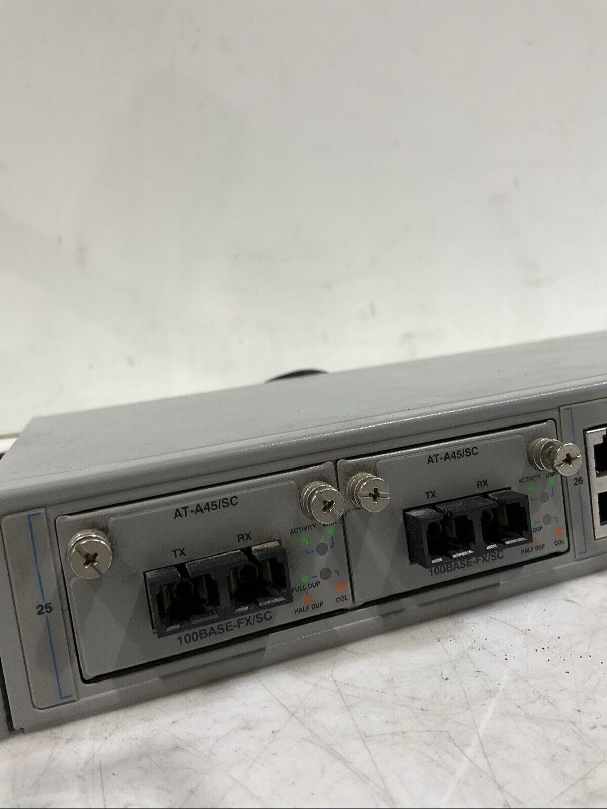 ALLIED TELESYN AT-8024M 10BASED-T100BASE-TX FAST SWITCH 240VAC T9A
