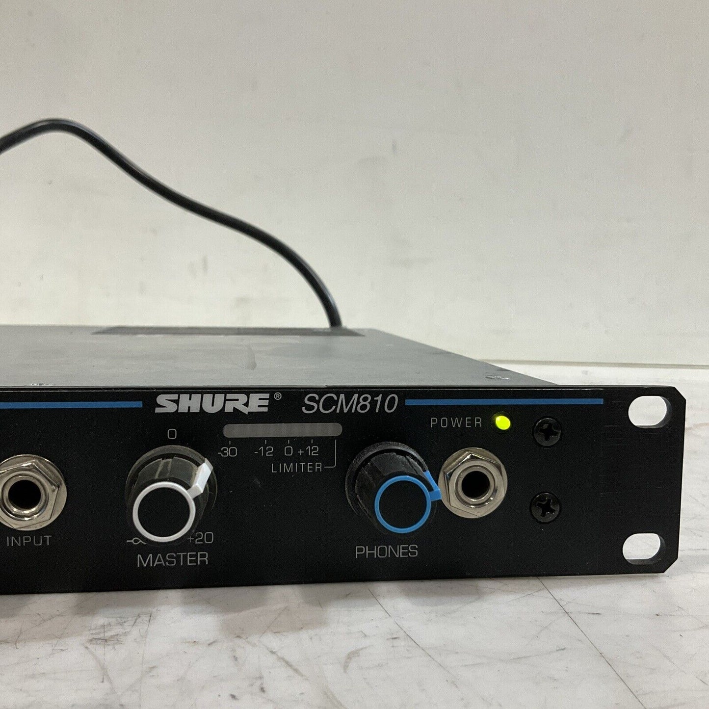 SURE SCM810 AUTOMATIC MICROPHONE MIXER WITH INTELLIMIX 120VAC 50/60HZ T9A