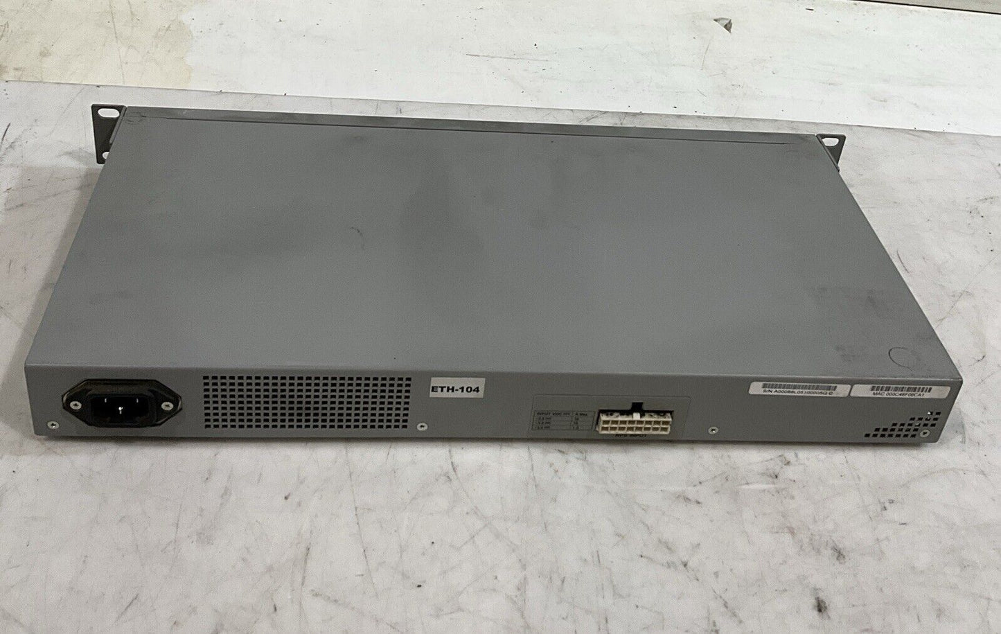 ALLIED TELESYN AT-8024M 10BASE-T 100BASE -TX FAST ETHERNET SWITCH 240VAC T9A