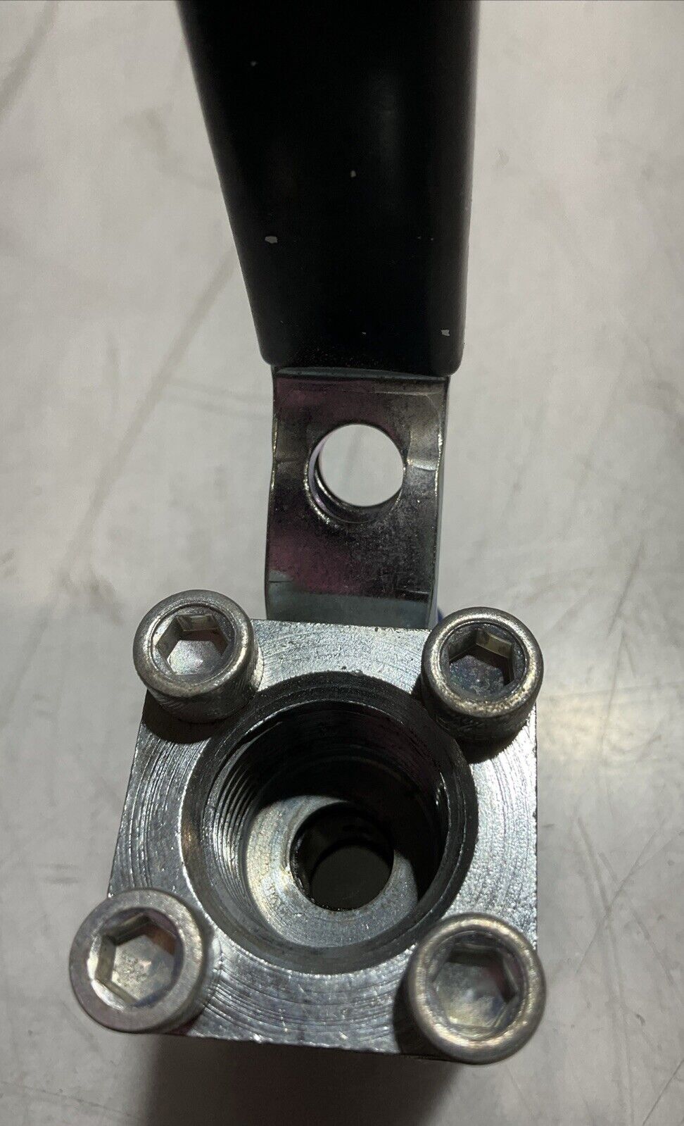 BALON LM05361 THREADED END CONNECTION FLOATING BALL VALVE K9S