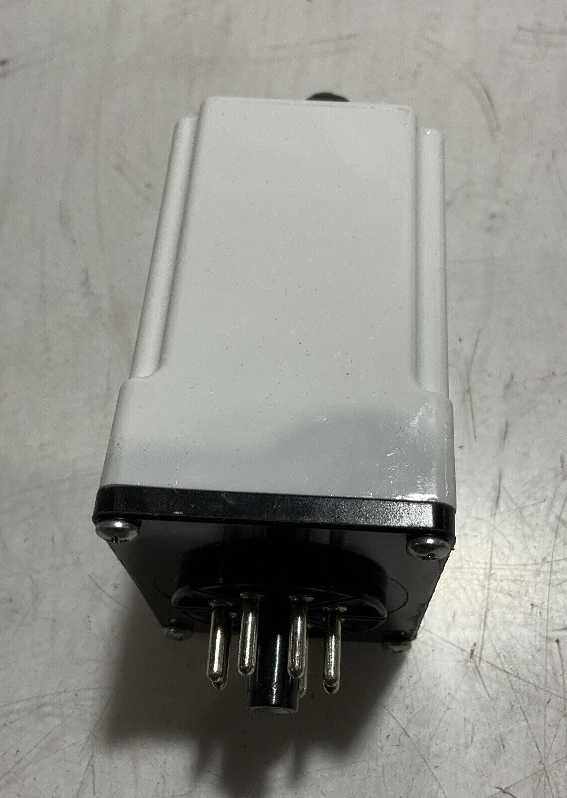 DAYTON 5WMK2 TIME DELAY RELAY TRUE OFF DELAY 24V AC/DC K9S