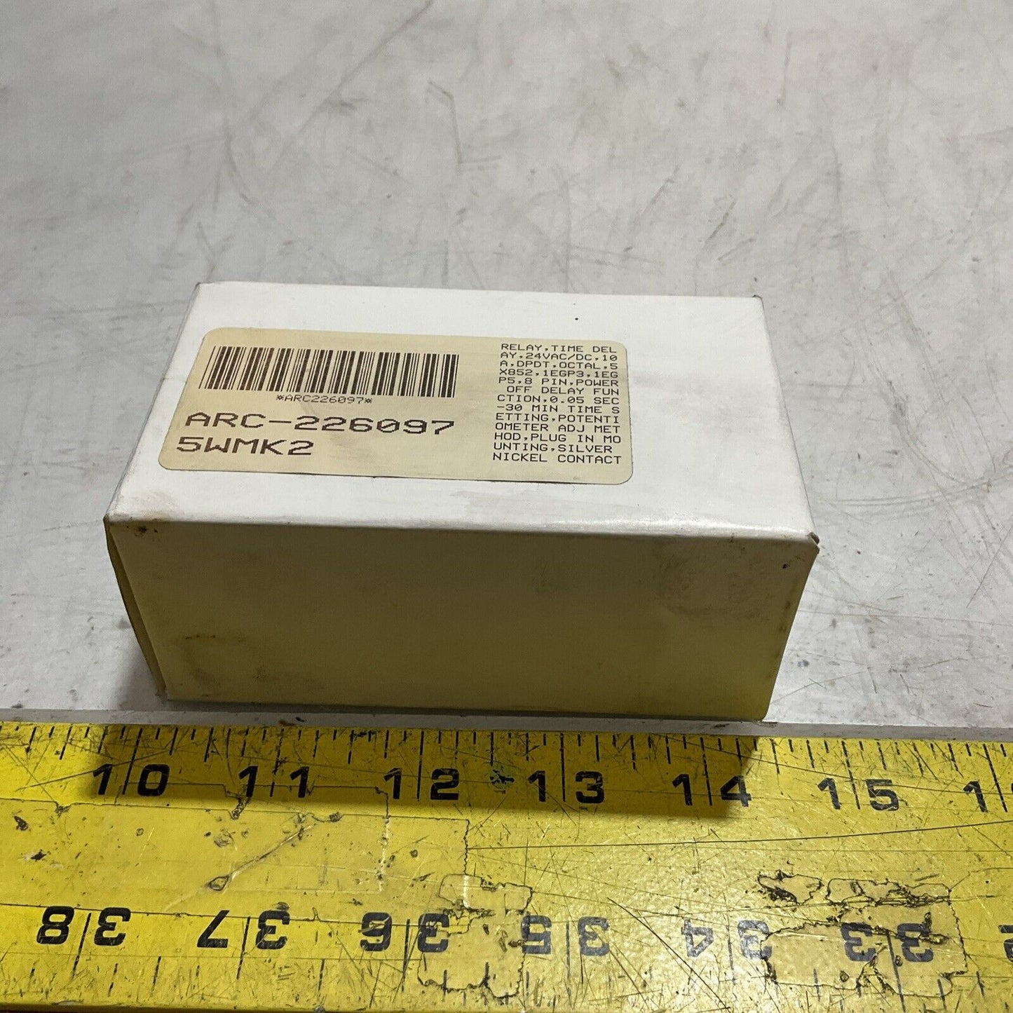 DAYTON 5WMK2 TIME DELAY RELAY TRUE OFF DELAY 24V AC/DC K9S