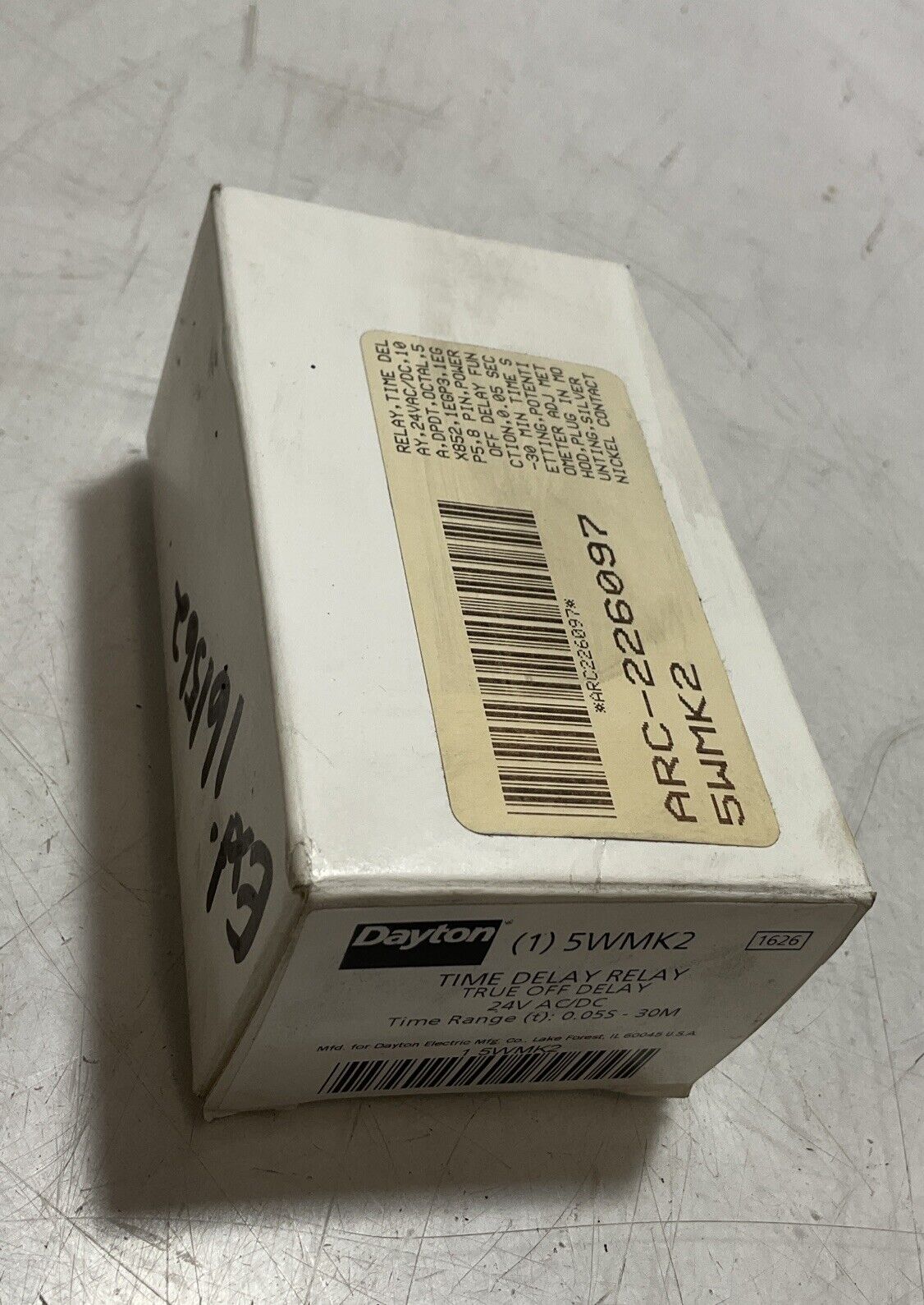 DAYTON 5WMK2 TIME DELAY RELAY TRUE OFF DELAY 24V AC/DC K9S