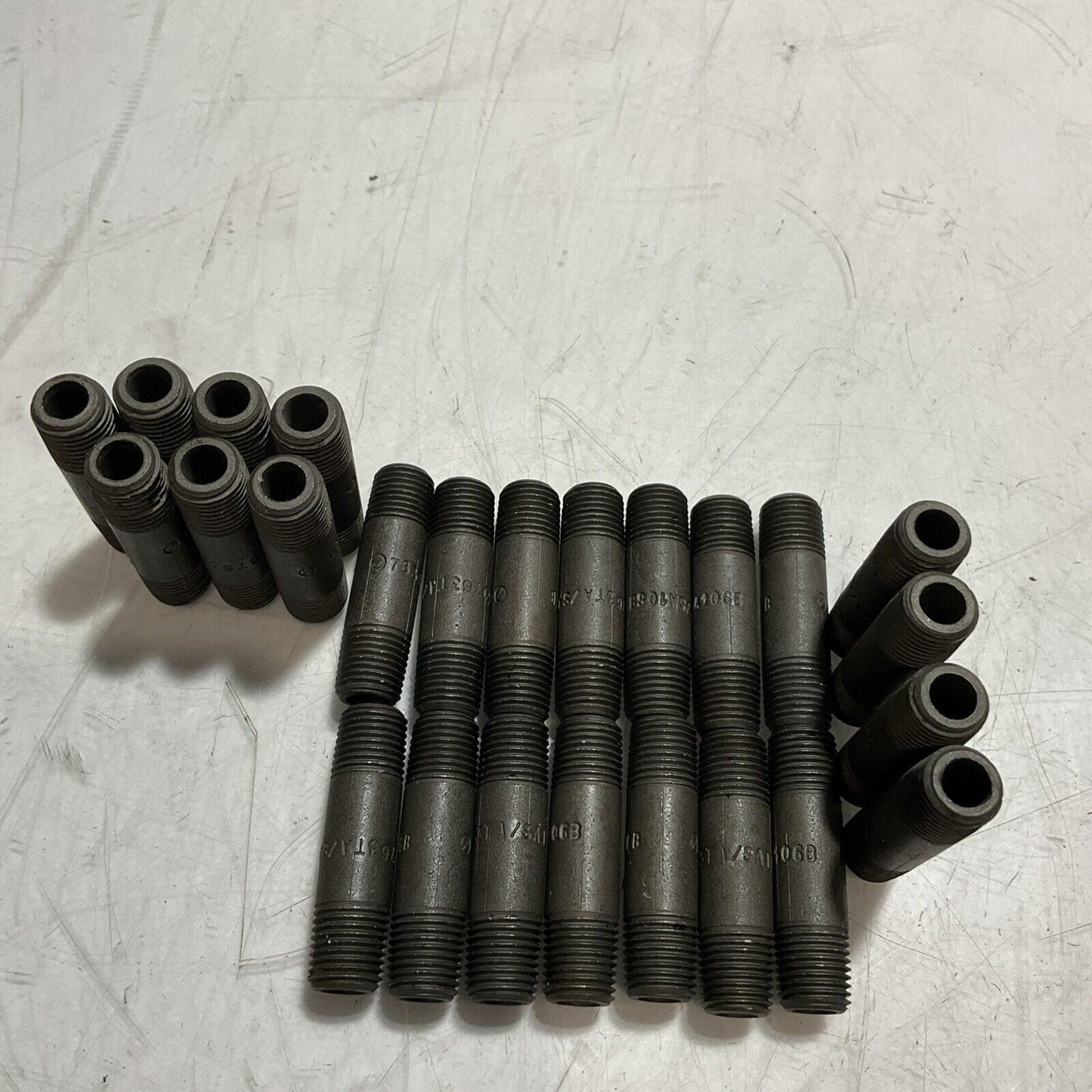 CAPITOL MFG 763TA/SA1068 NIPPLE PIPE SE AMLESS 1/4 LOT OF 25 K9S