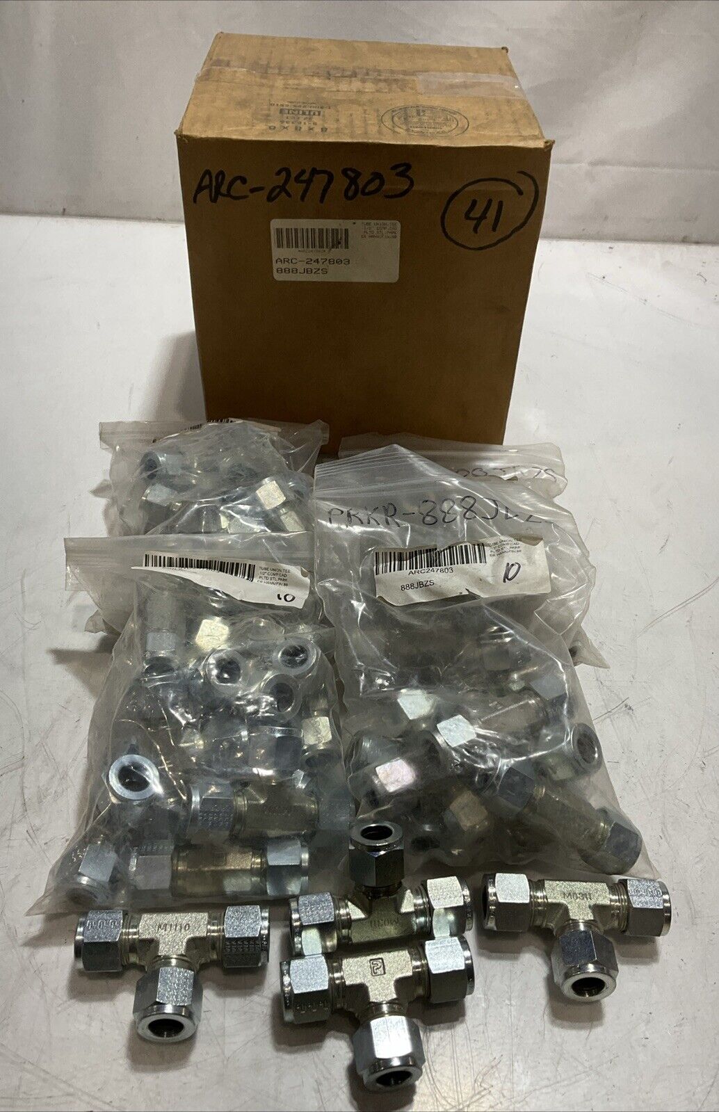 PARKER HANNIFIN 888JBZS CPI INCH TUBE UNION TEE 1/2”COMP CAD LOT OF 41 K9S