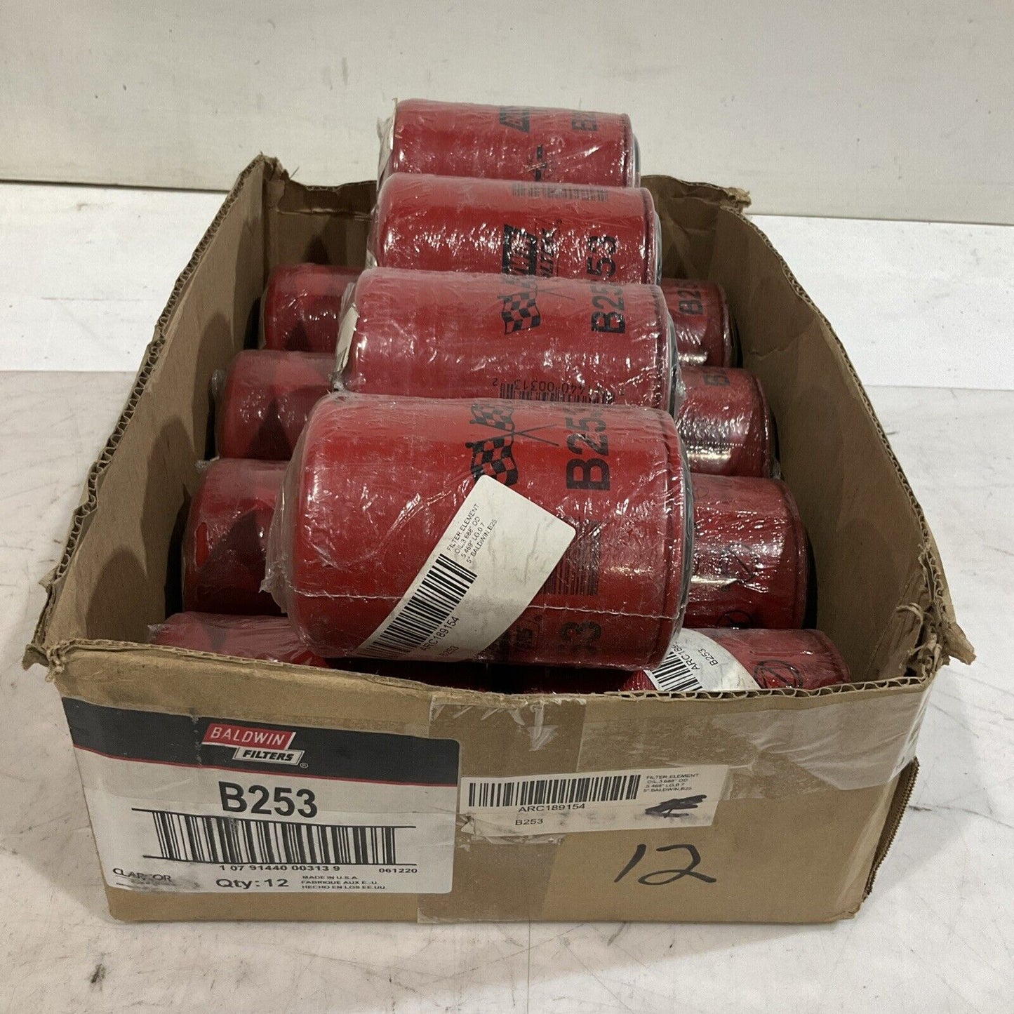 BALDWIN FILTER B253 ENGINE OIL FILTER CARB LOT OF 12 K9S