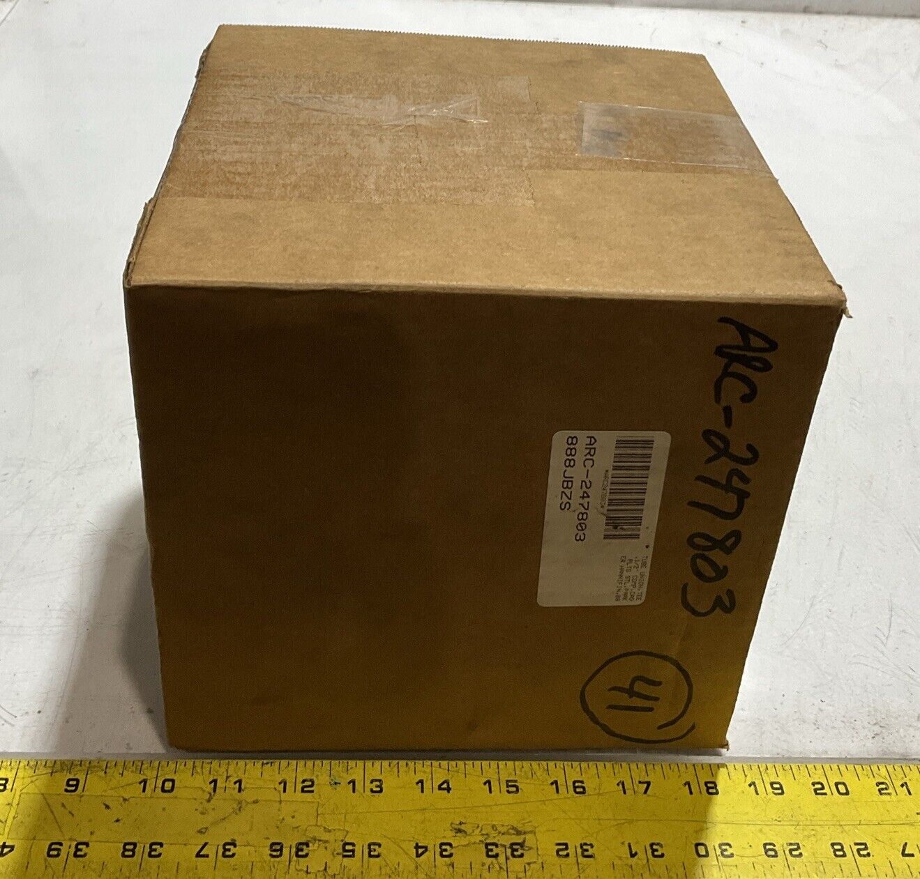 PARKER HANNIFIN 888JBZS CPI INCH TUBE UNION TEE 1/2”COMP CAD LOT OF 41 K9S